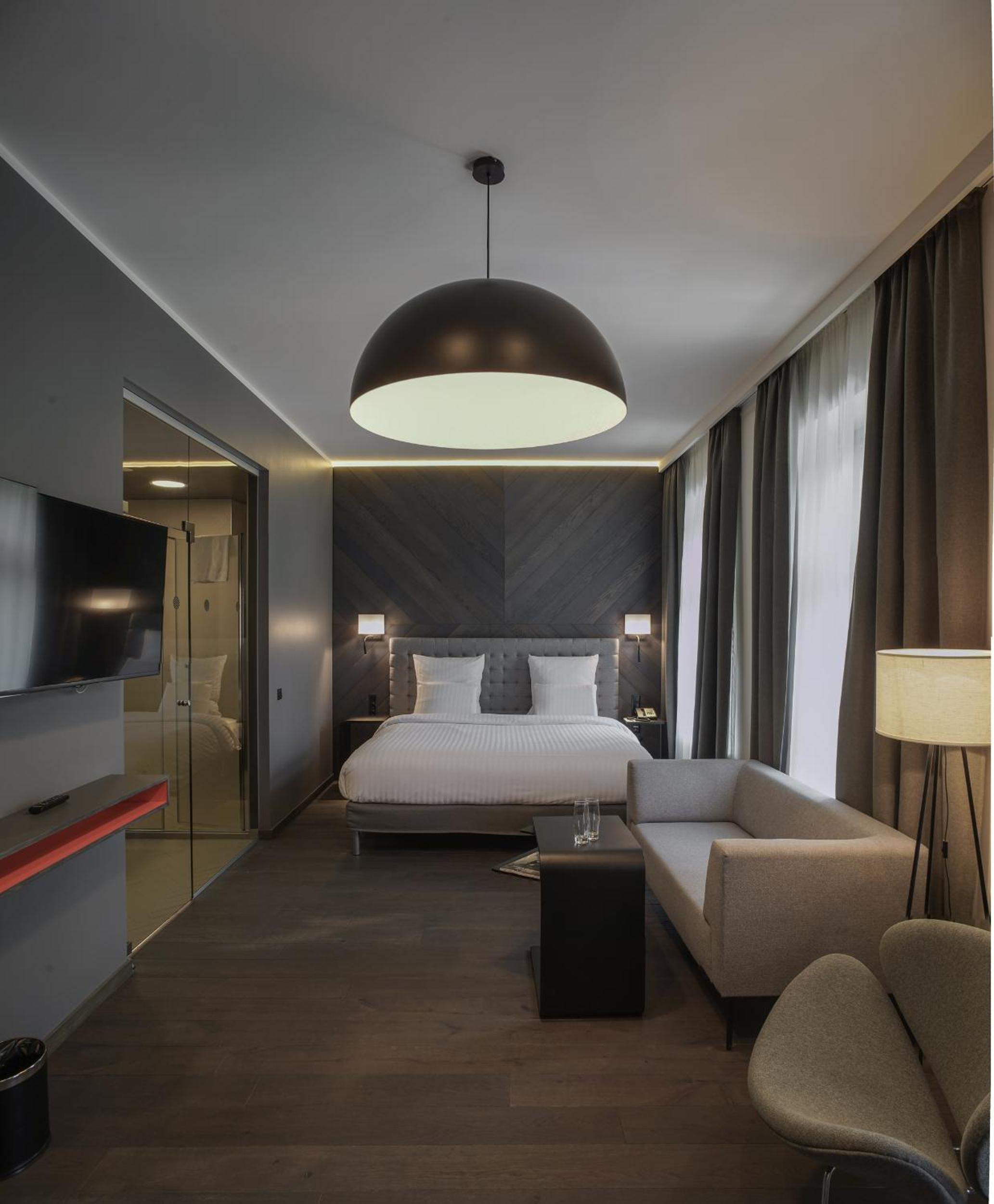 Deluxe Room - Photo 3