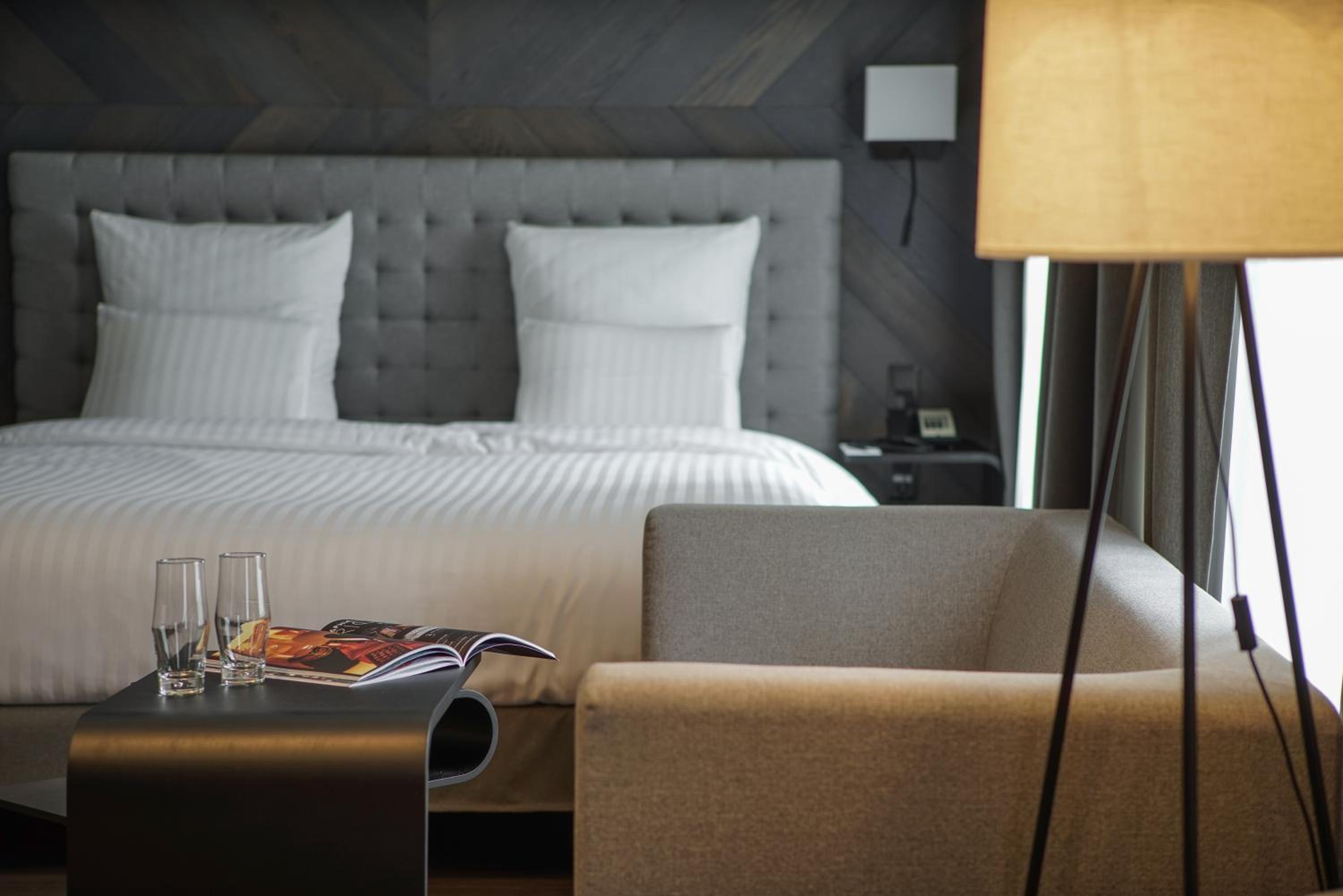 Premium Deluxe Room with Park View - Photo 6