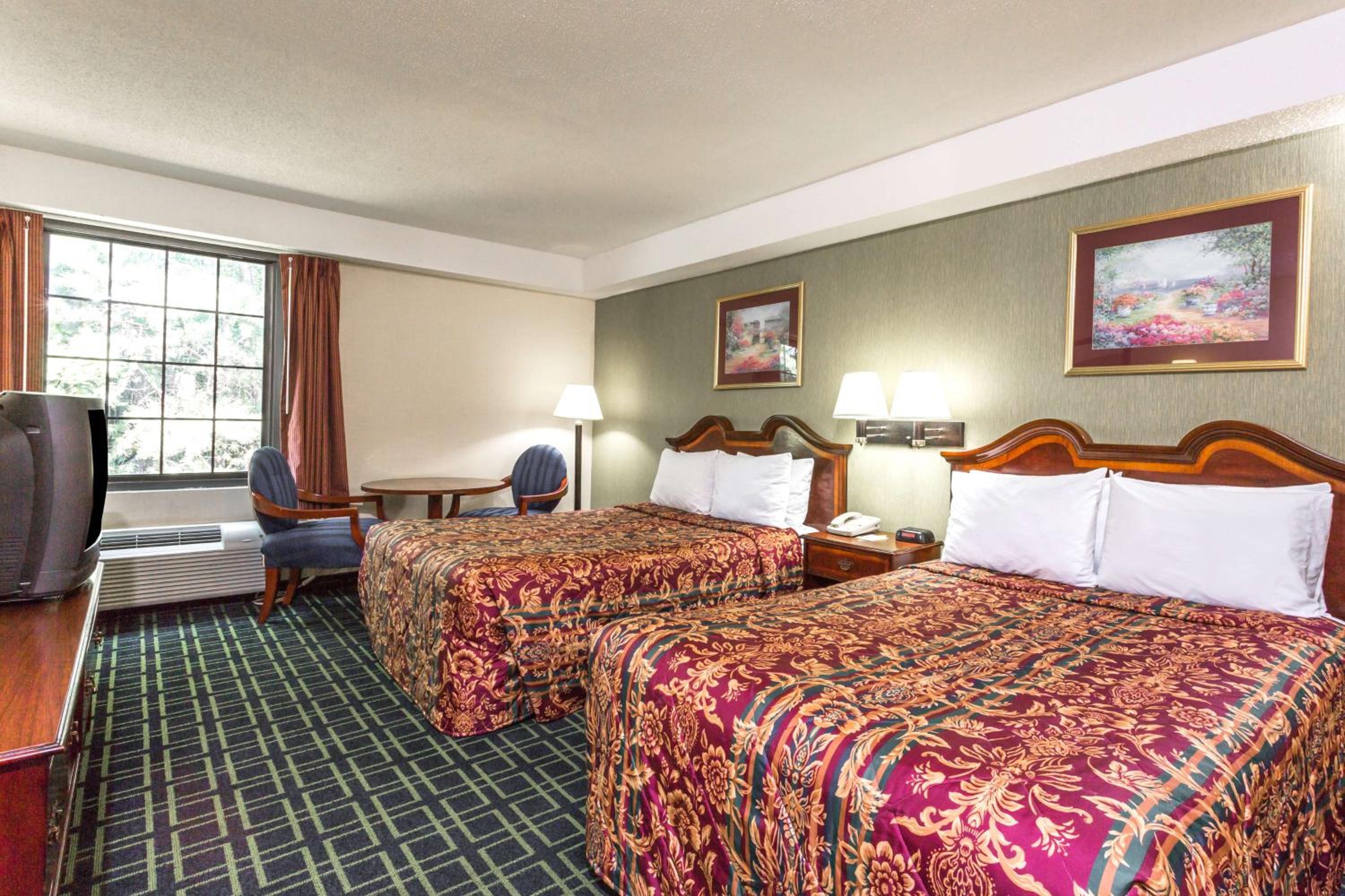 Double Room - Disability Access/Non-Smoking - Photo 1