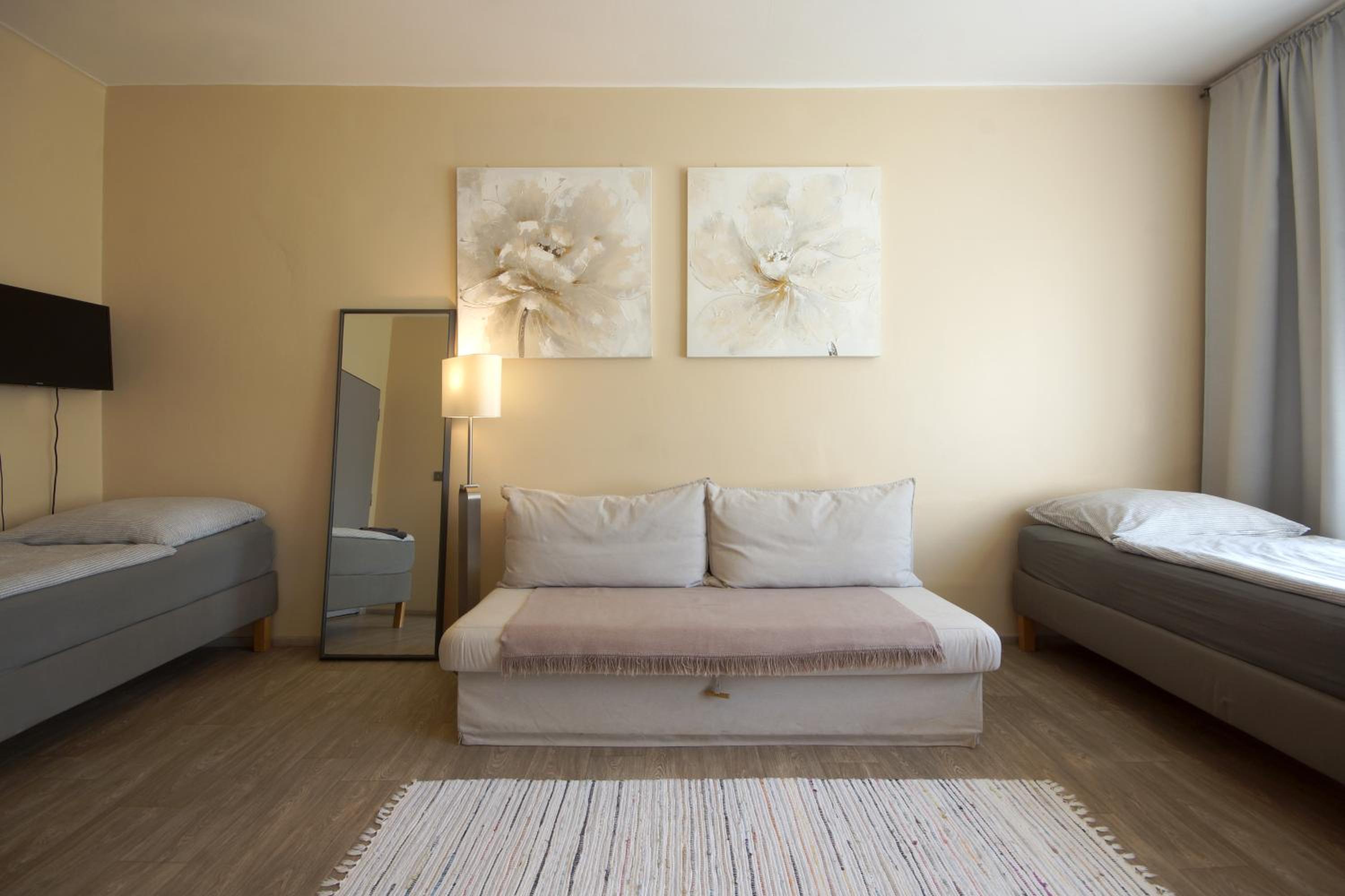 Double or Twin Room with Bathroom