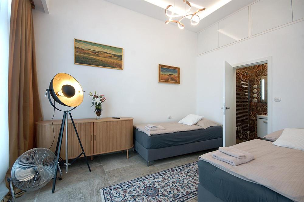 Double or Twin Room with Bathroom