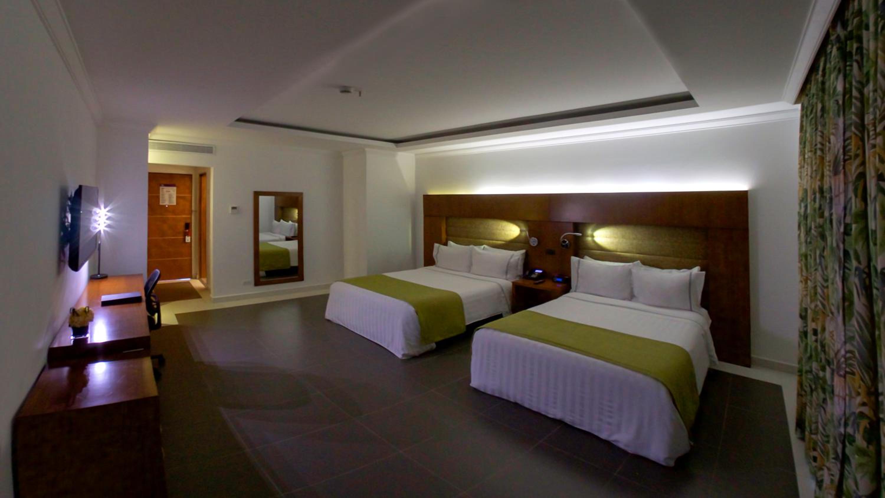 Standard Twin Room photo 2