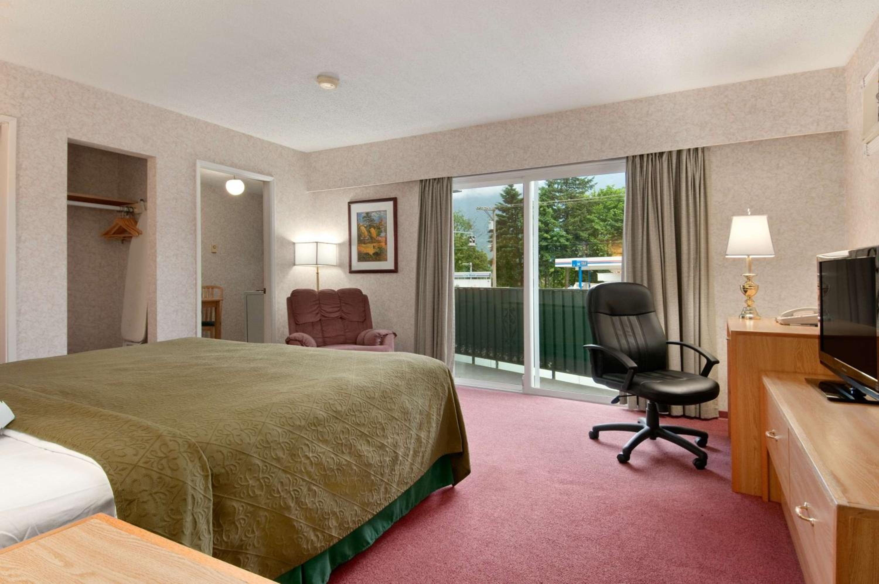 King Room- Non-Smoking