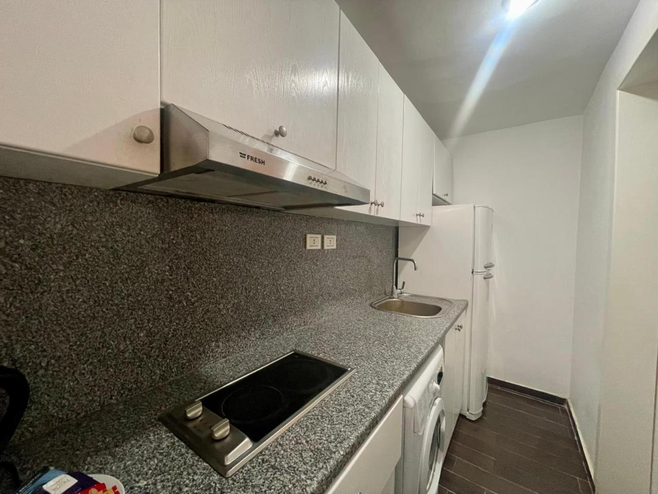 Deluxe Apartment photo 2