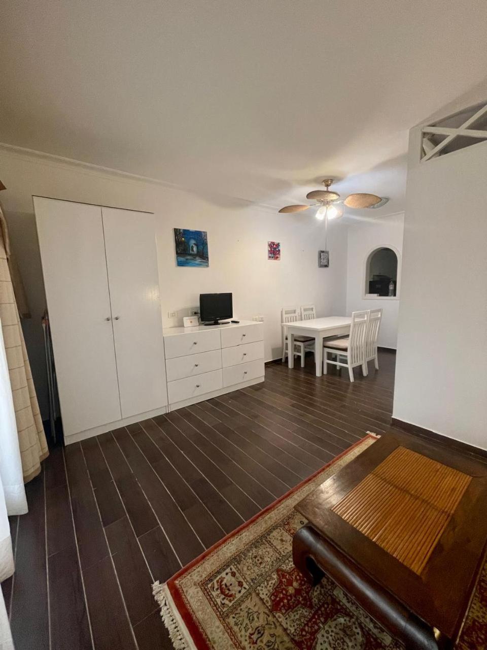 Deluxe Apartment photo 3