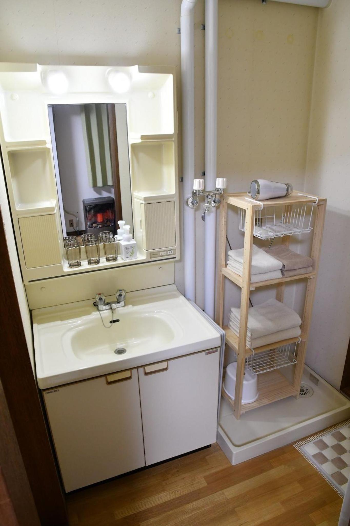 Apartment - Photo 37