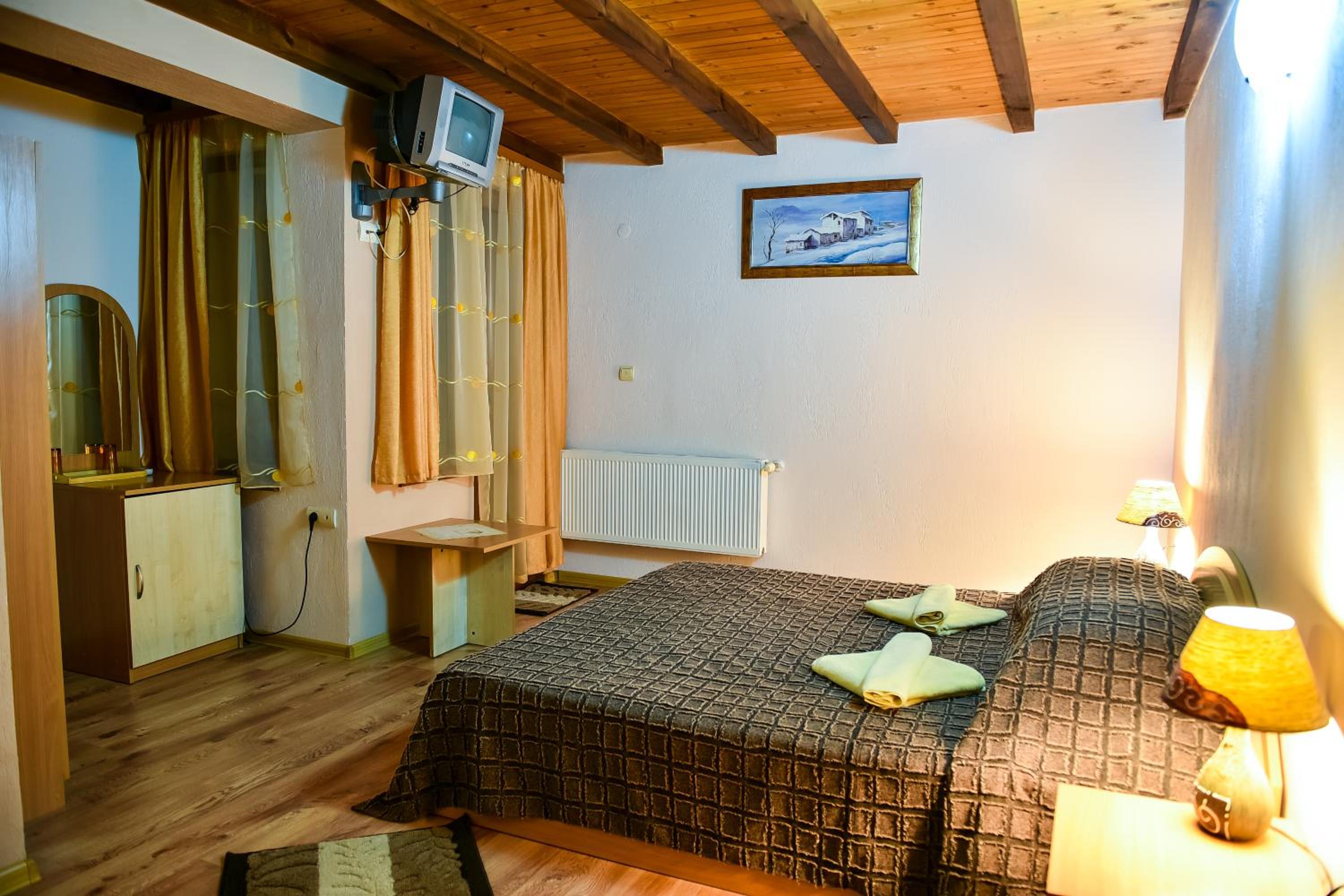 Double or Twin Room photo 2