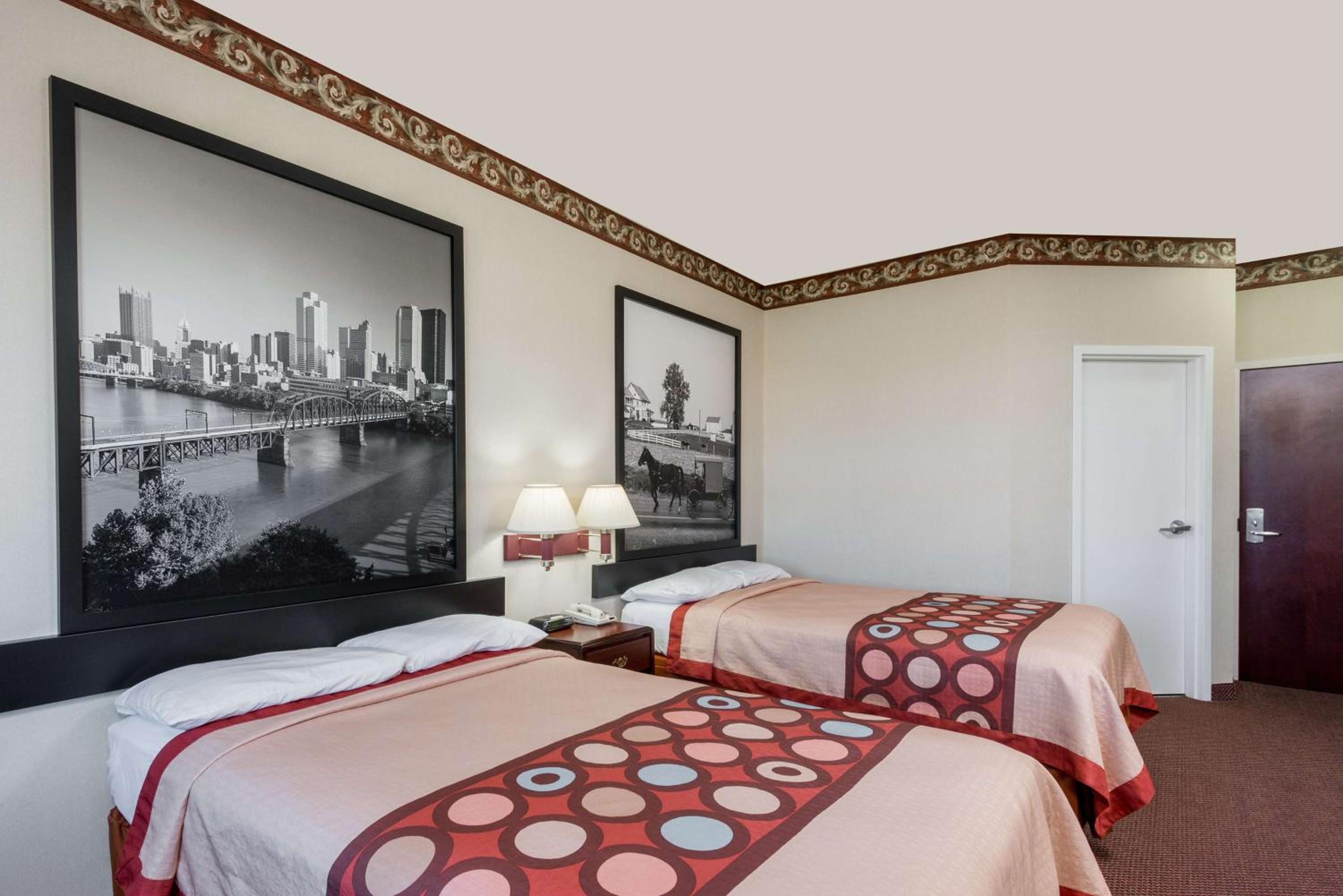 Double Room with Two Double Beds - Non-Smoking - Photo 1