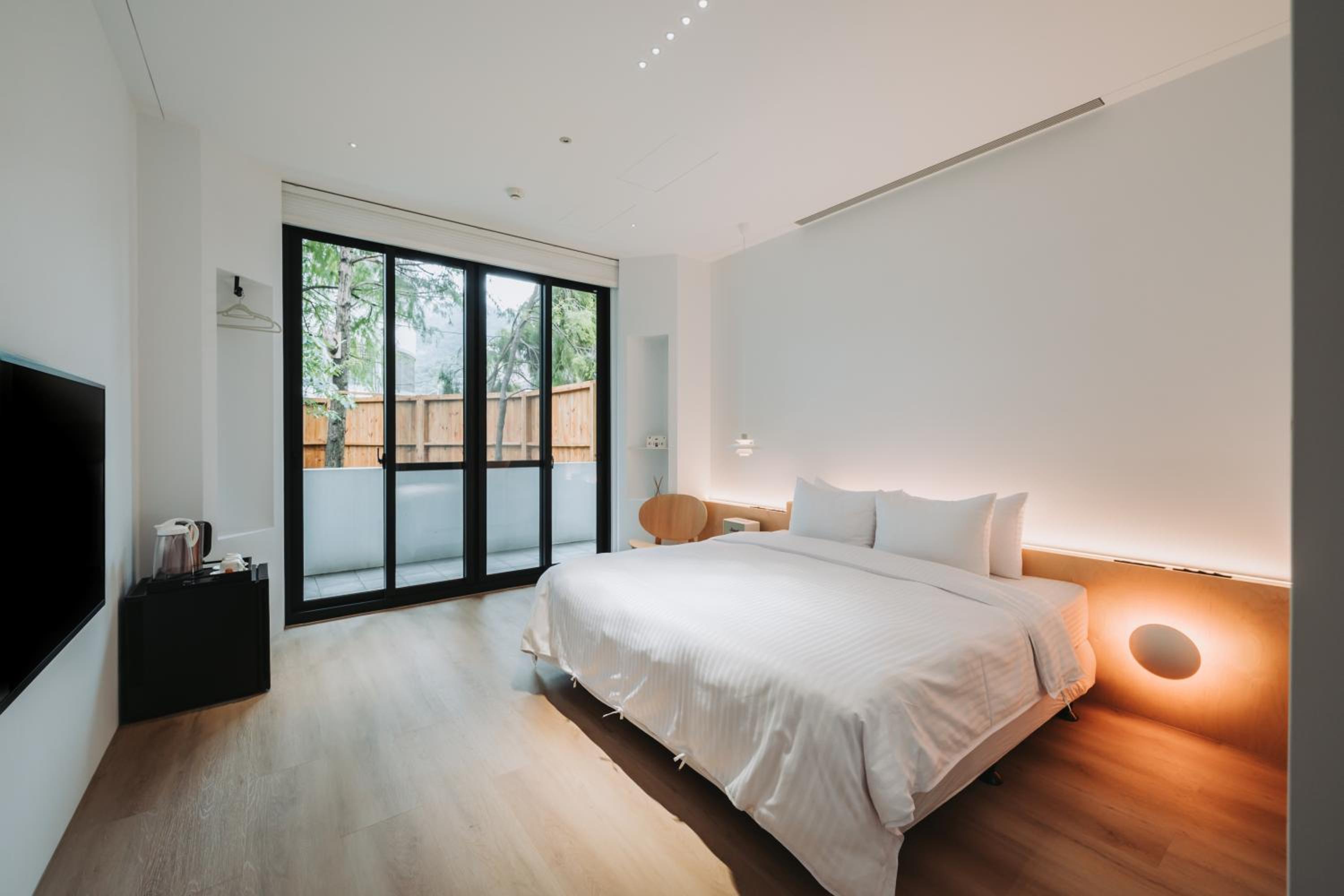 Double Room with Balcony photo 3