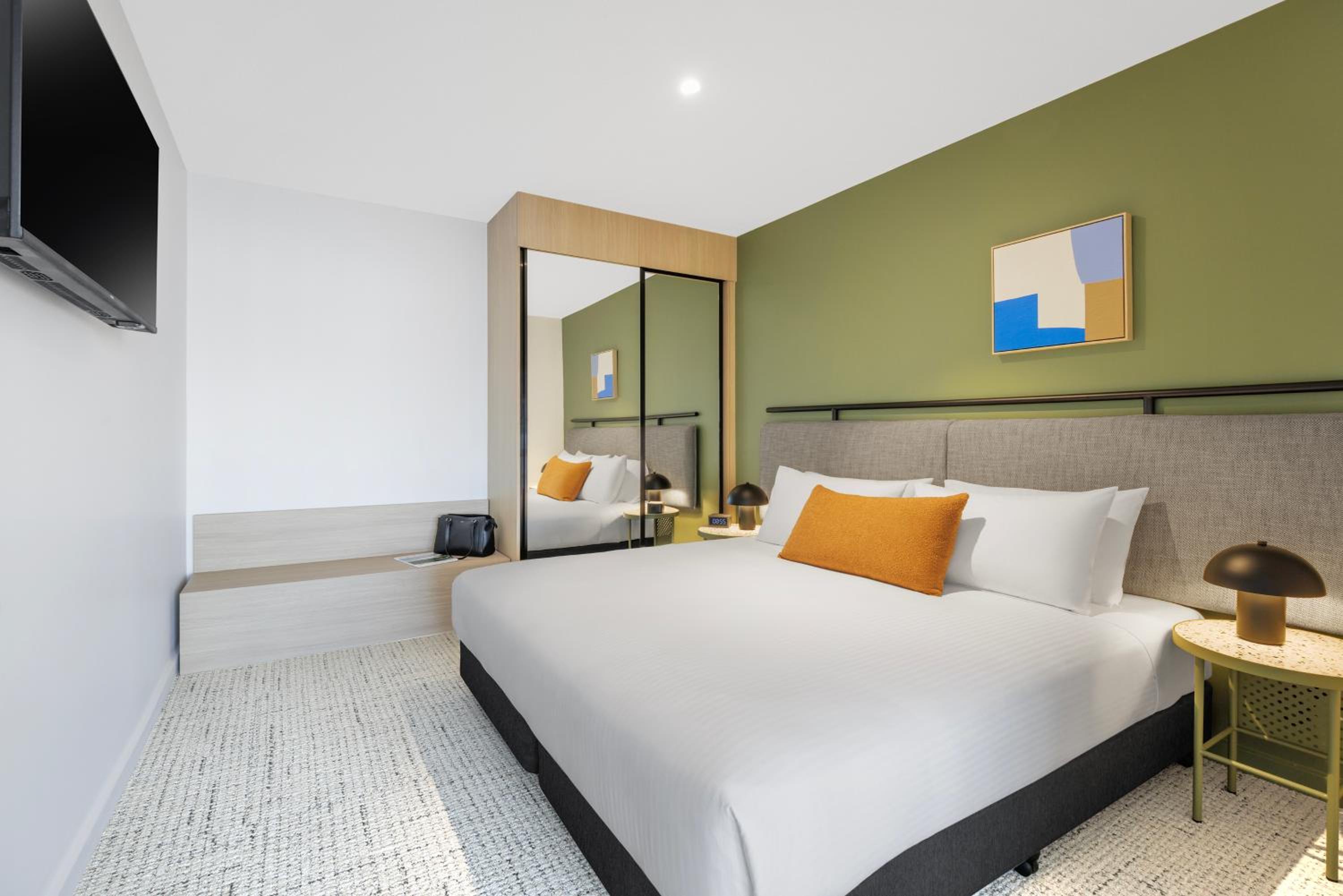 Two Bedroom Executive Apartment with Balcony thumbnail 5