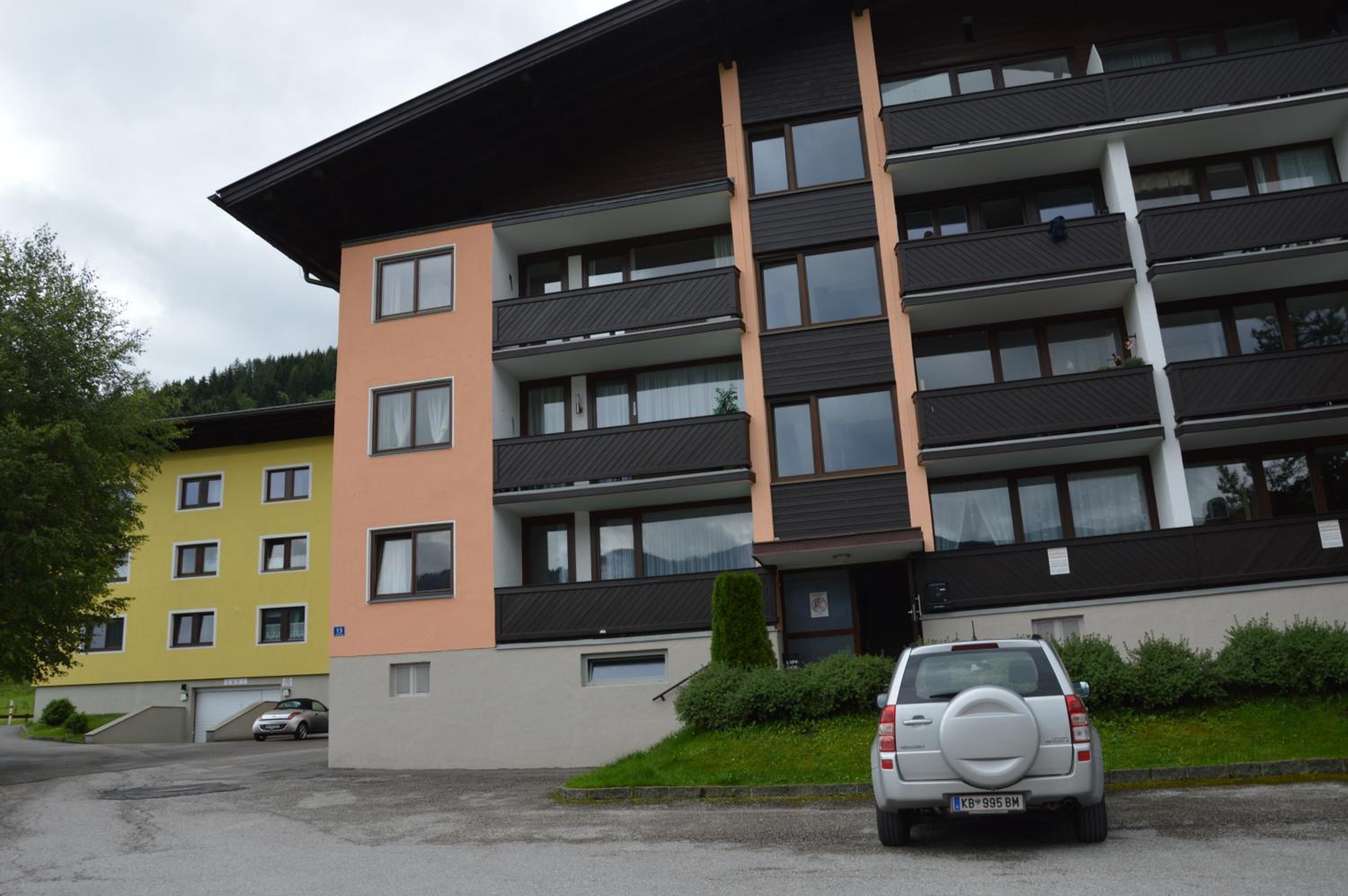 Studio with Balcony photo 3