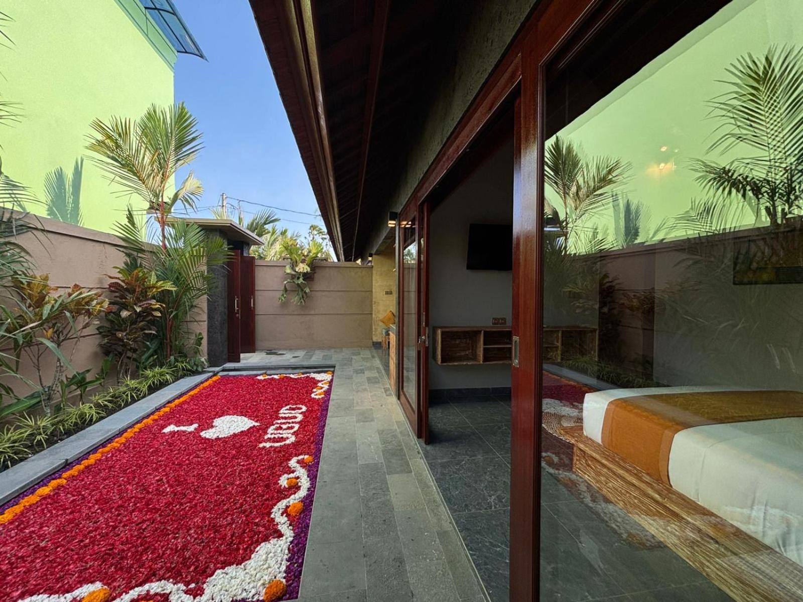One-Bedroom Villa - Photo 8