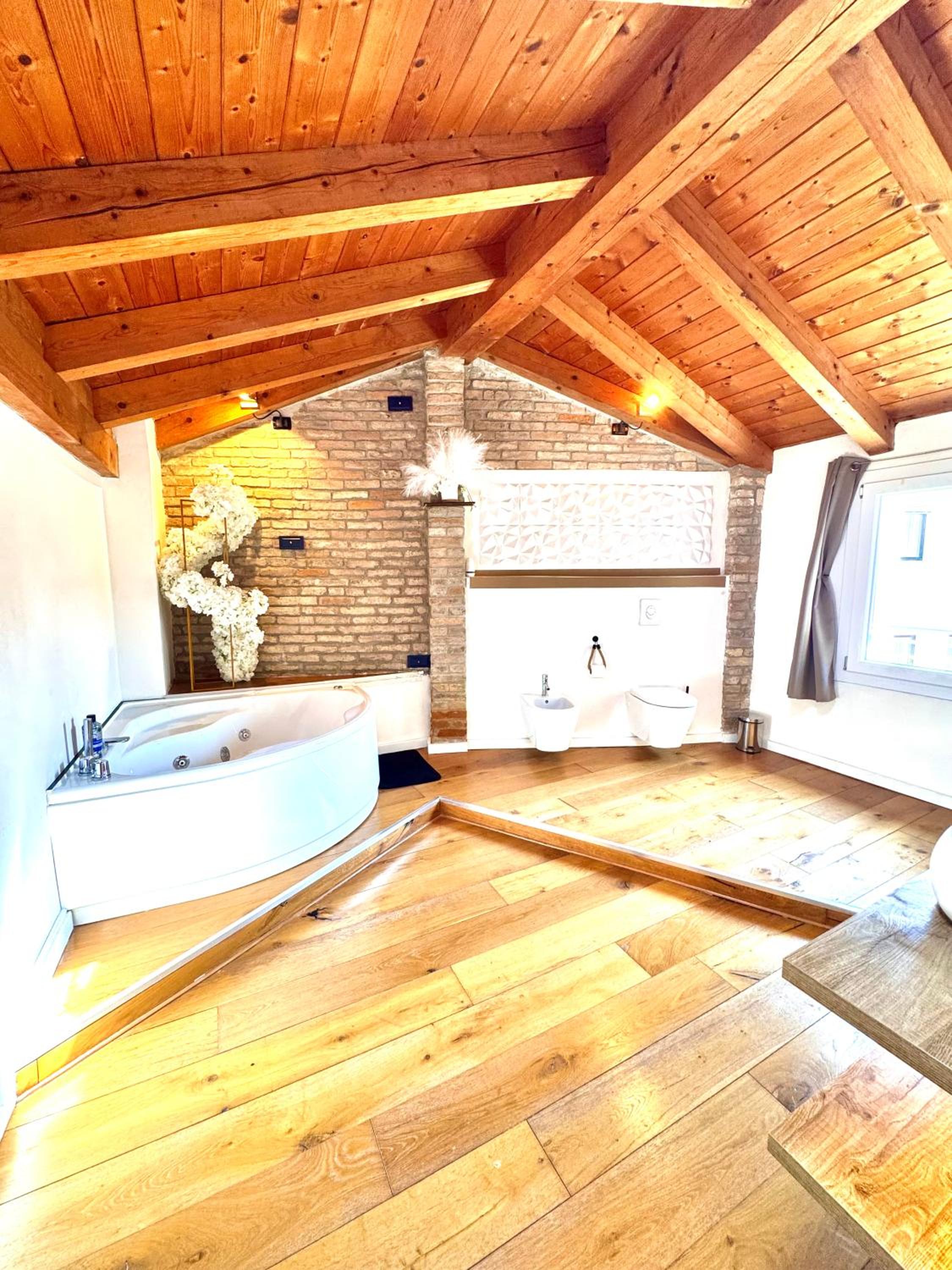 One-Bedroom House photo 1