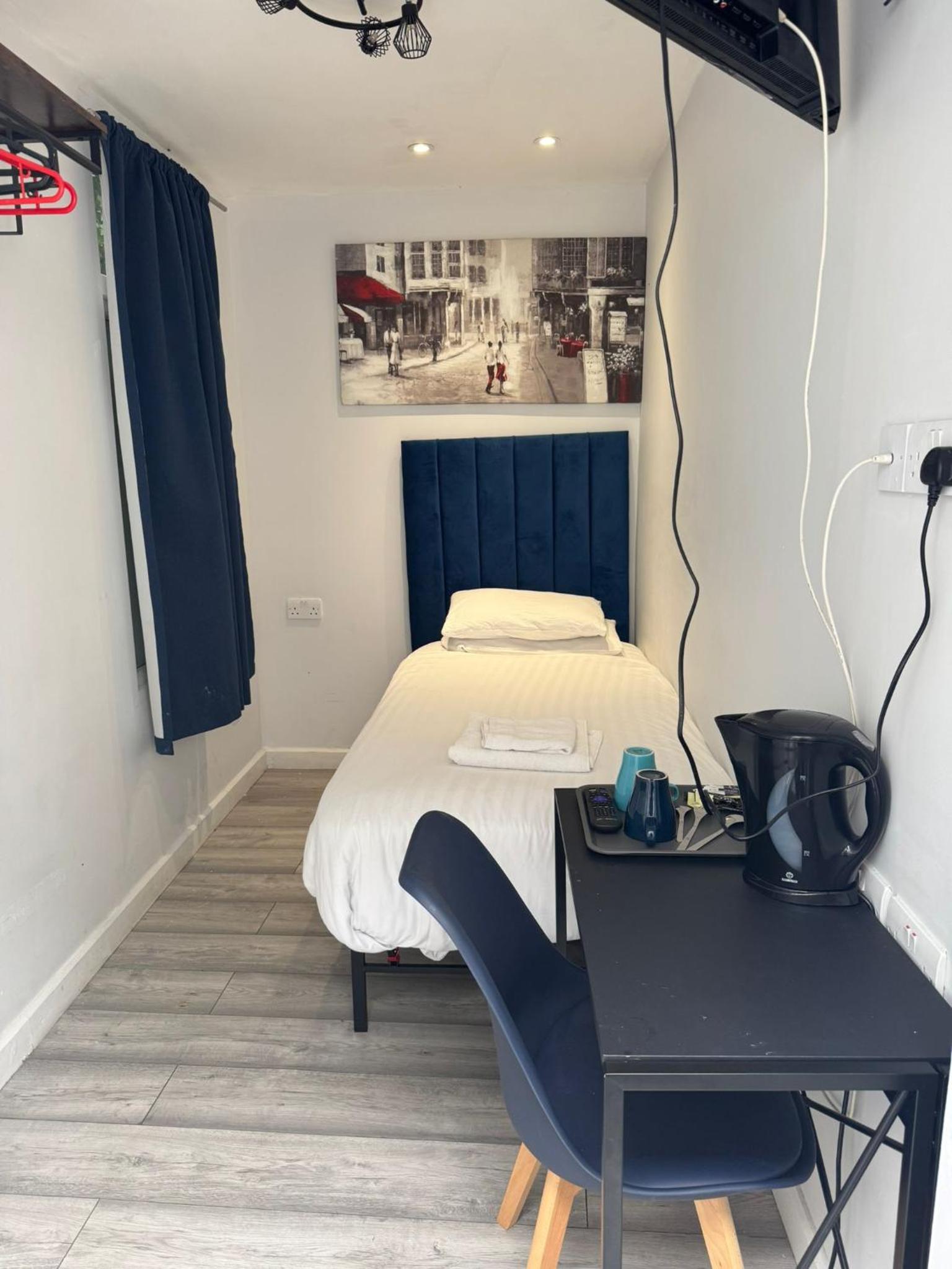 Deluxe Single Room photo 2