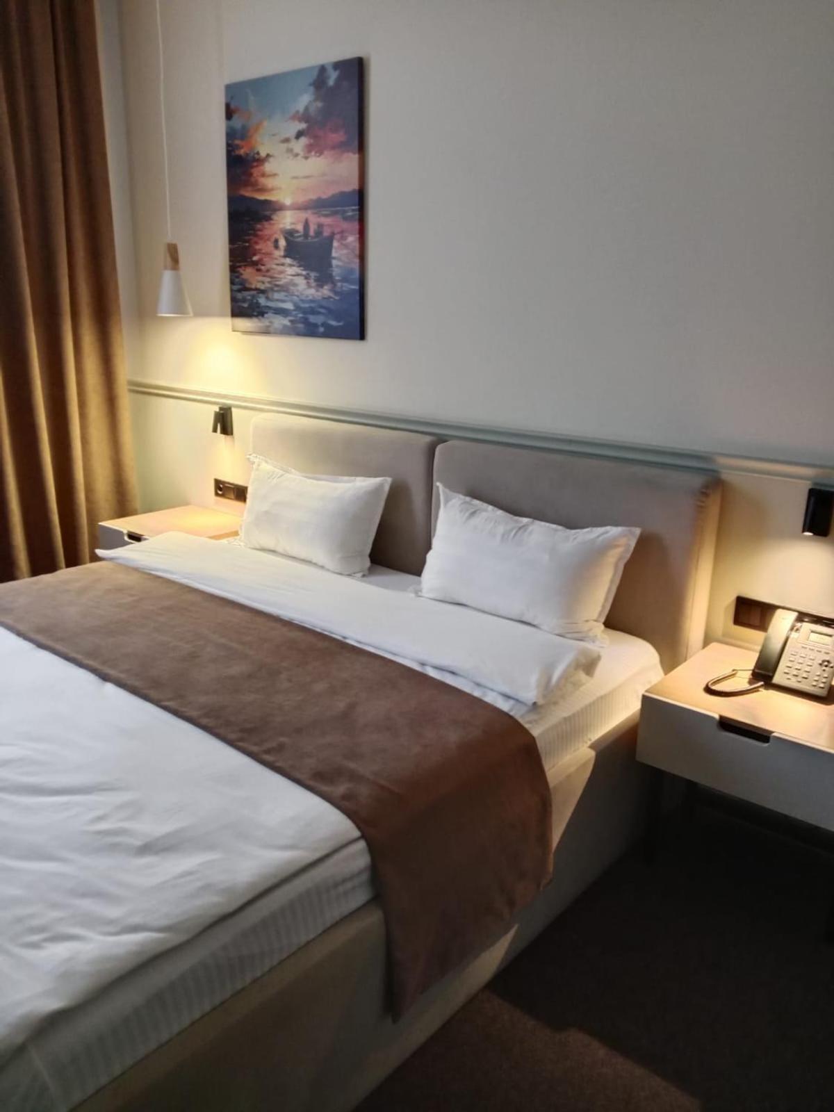 Standard Double Room photo 2