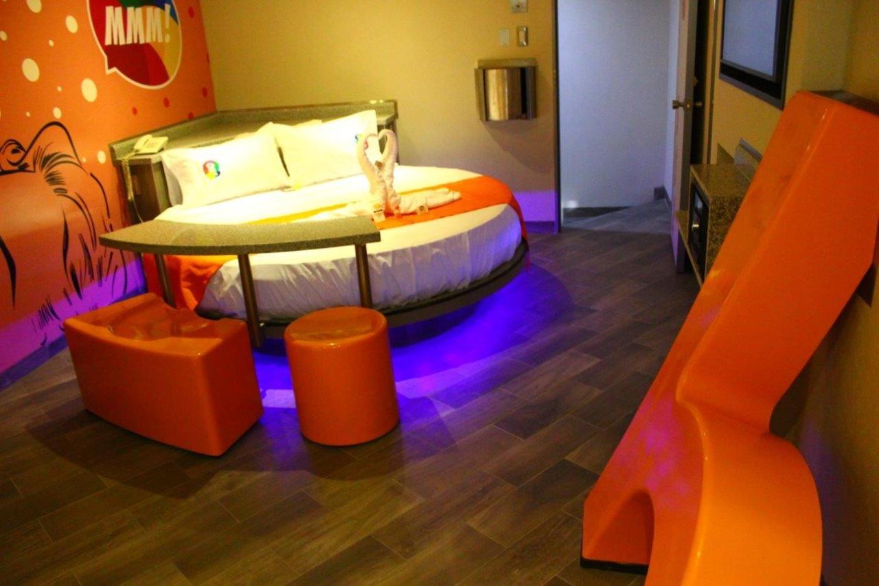 Double room with Private Parking
