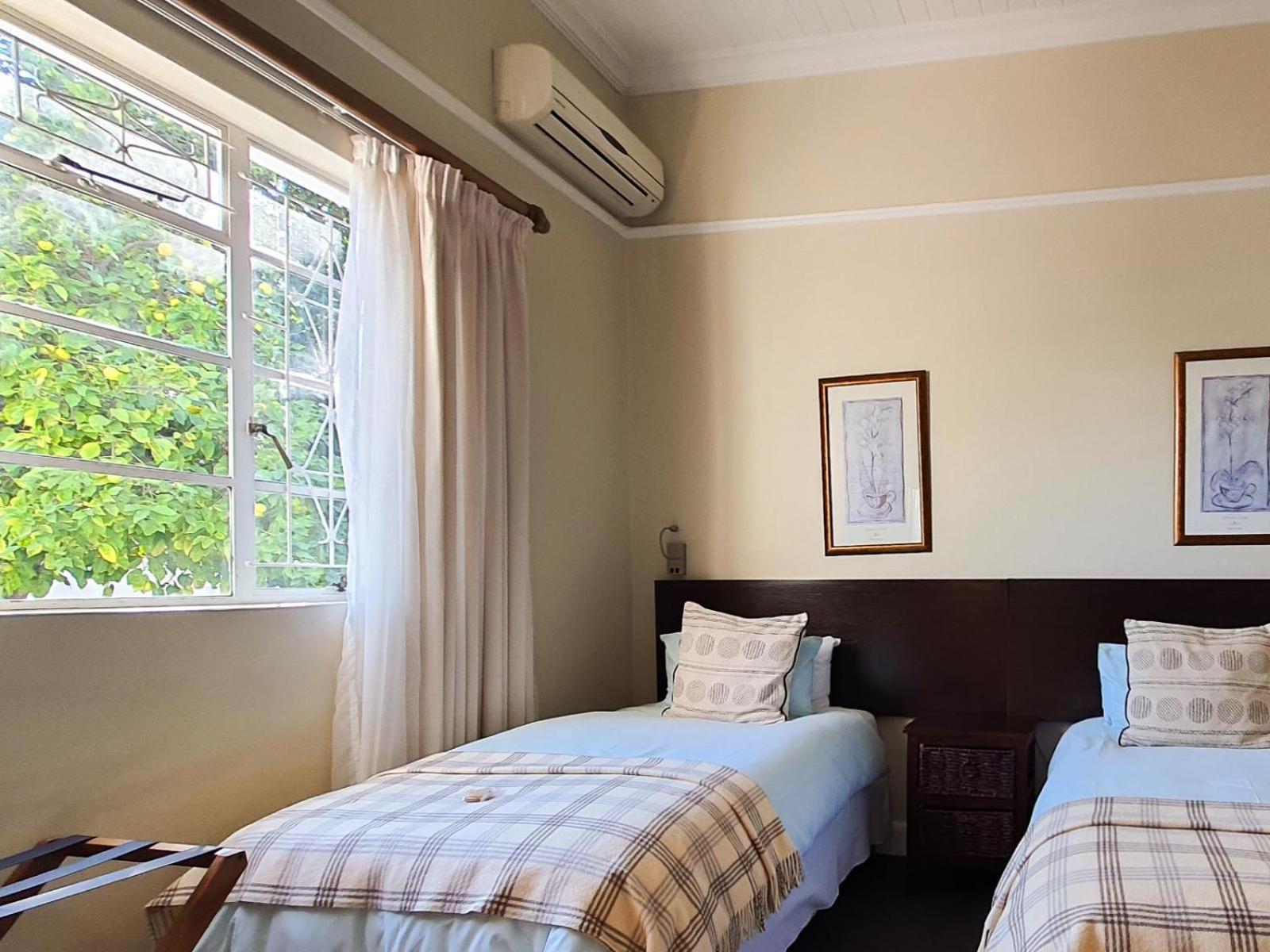 Deluxe Twin Room - Photo 3