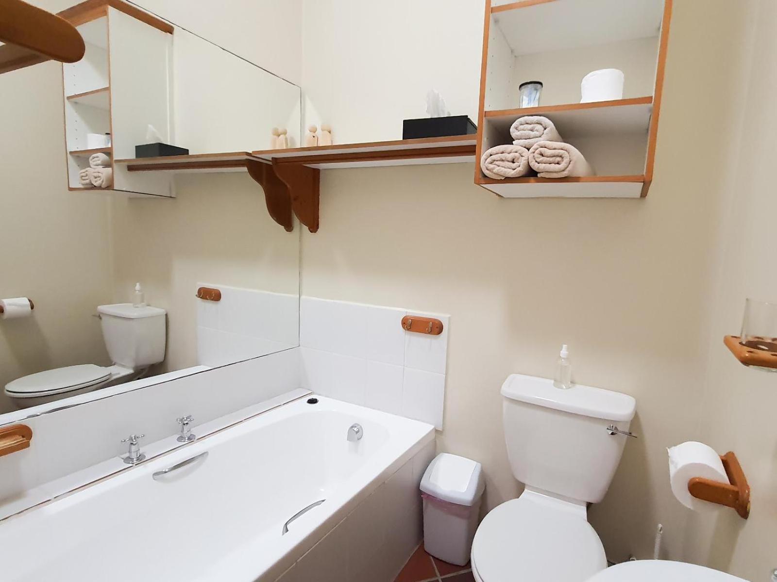 Deluxe Twin Room - Photo 5