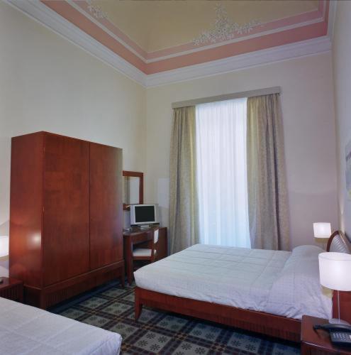 Triple Room - Photo 1
