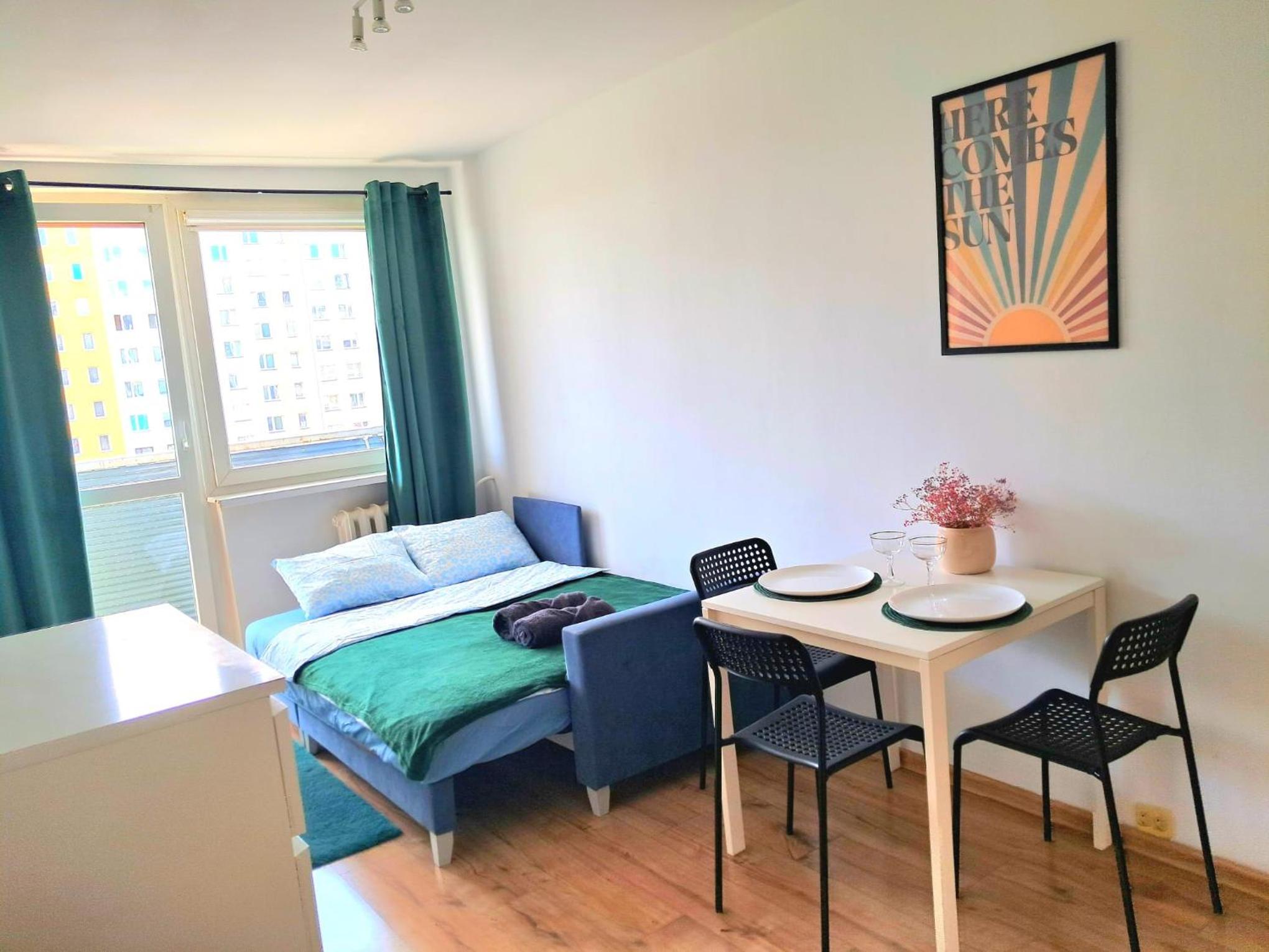 One-Bedroom Apartment