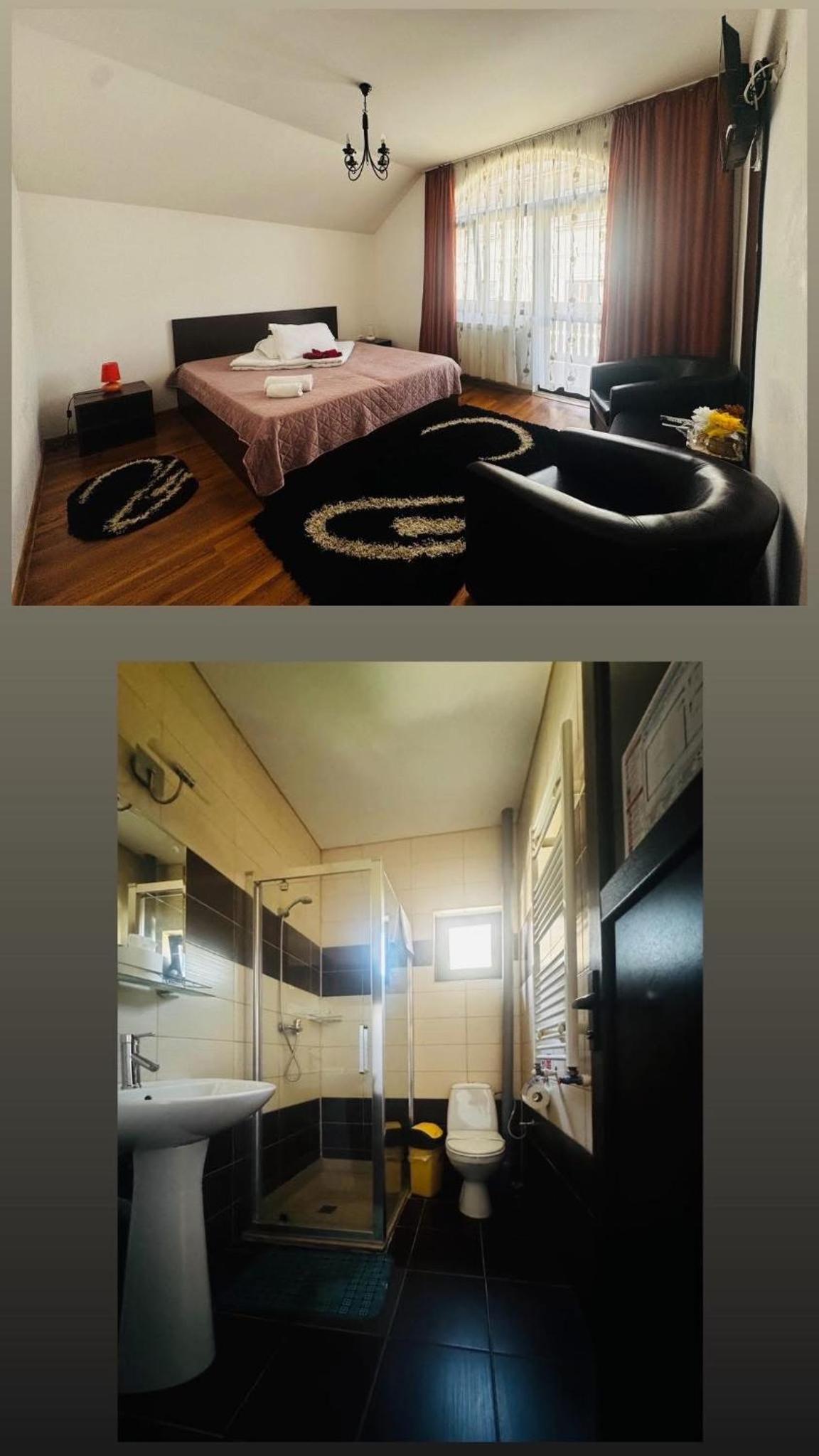 Double or Twin Room photo 3