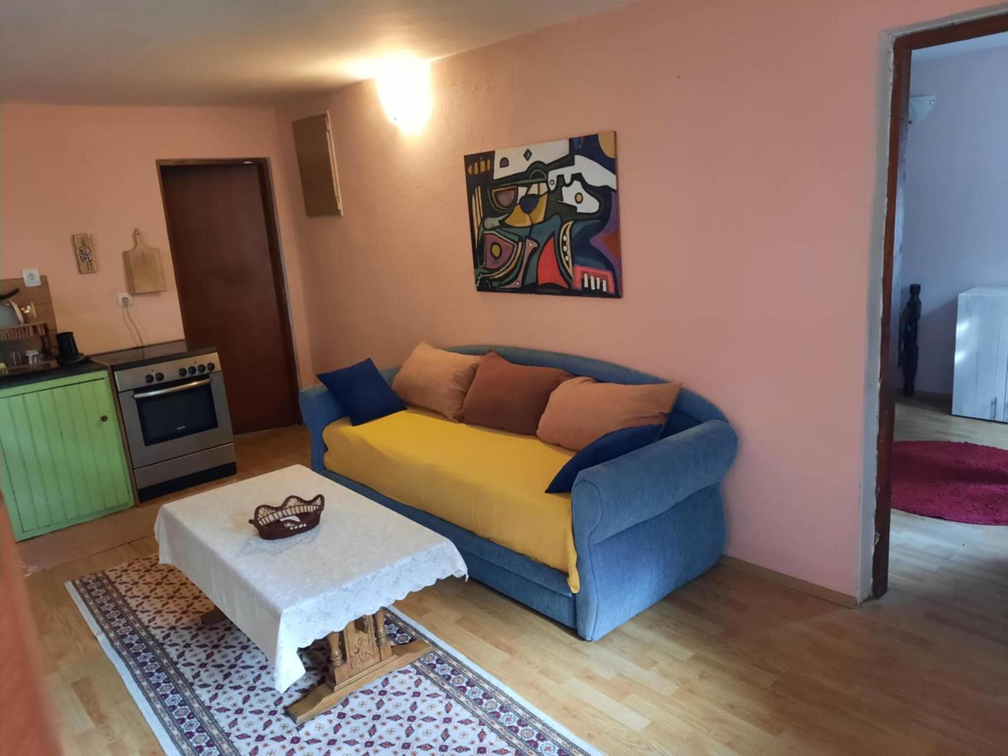 One-Bedroom Apartment with Garden