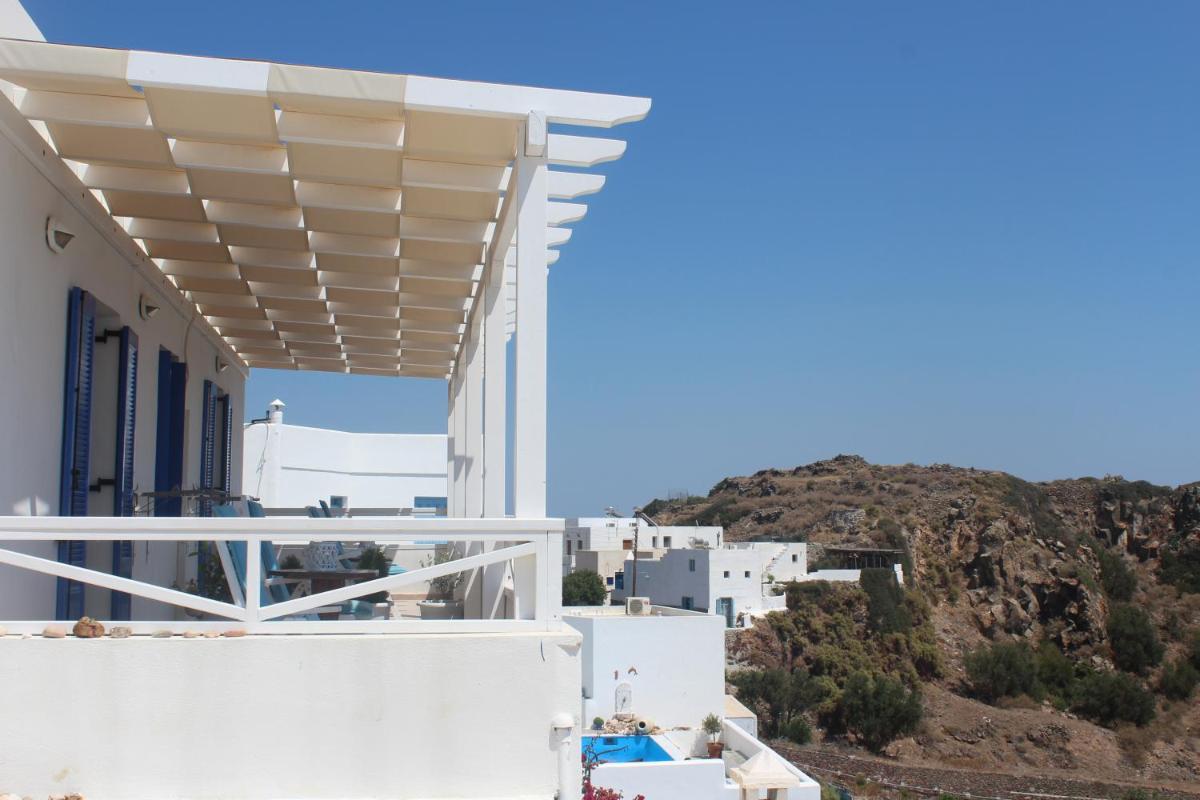 Superior Studio with Panoramic Sea View - Photo 10