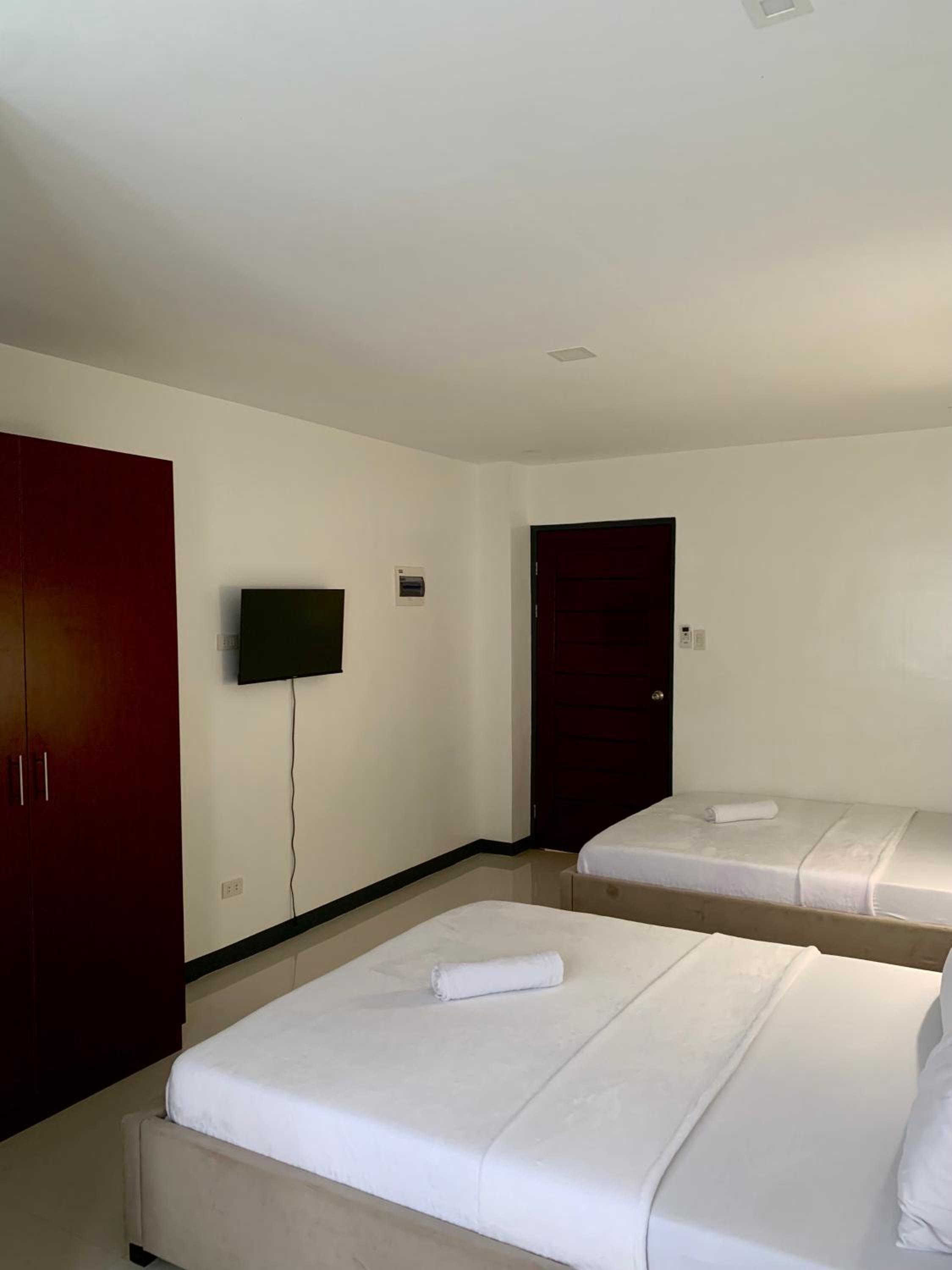 Double Or Twin Room photo 2