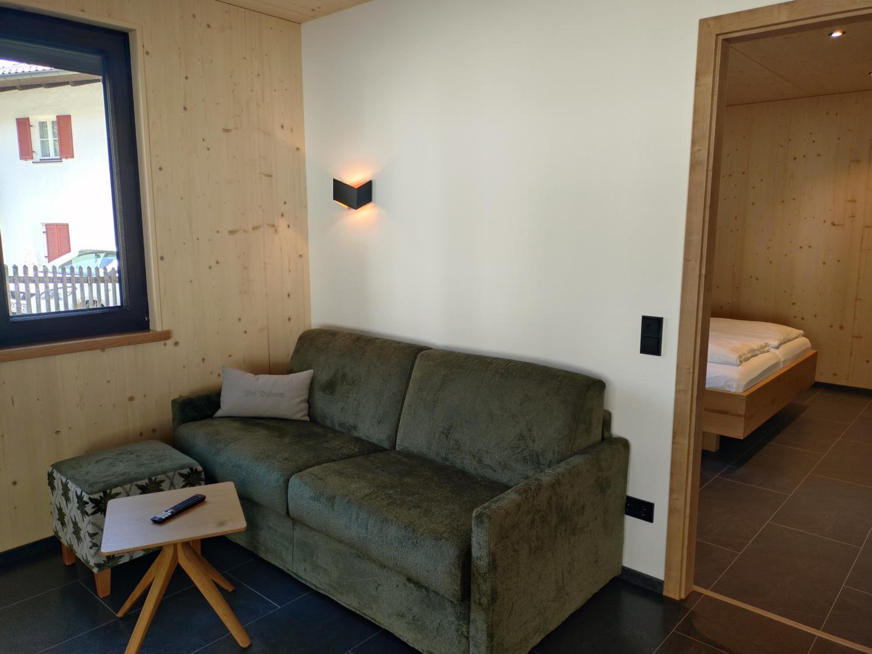 One-Bedroom Apartment photo 1