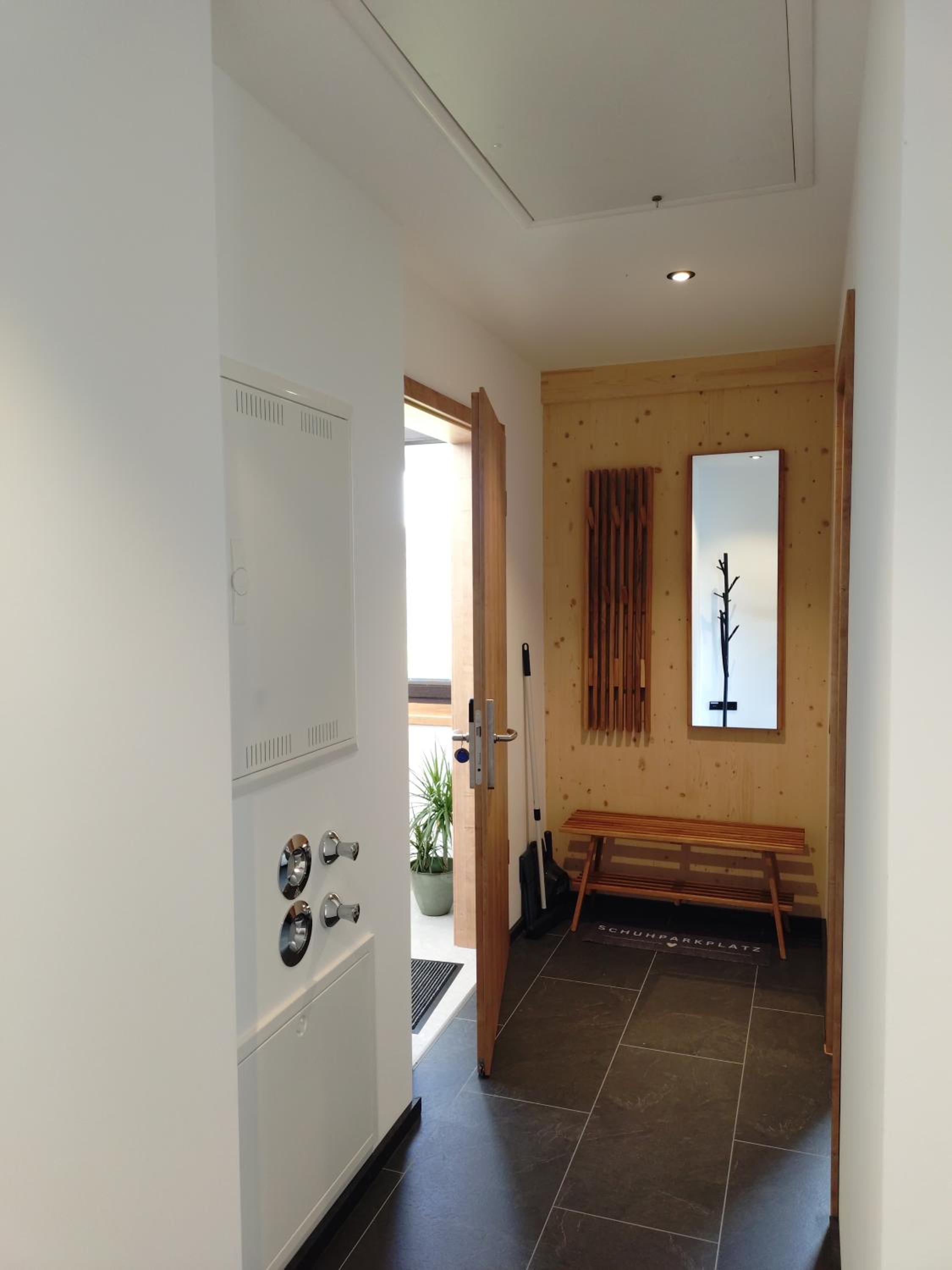 Two-Bedroom Apartment with View photo 3