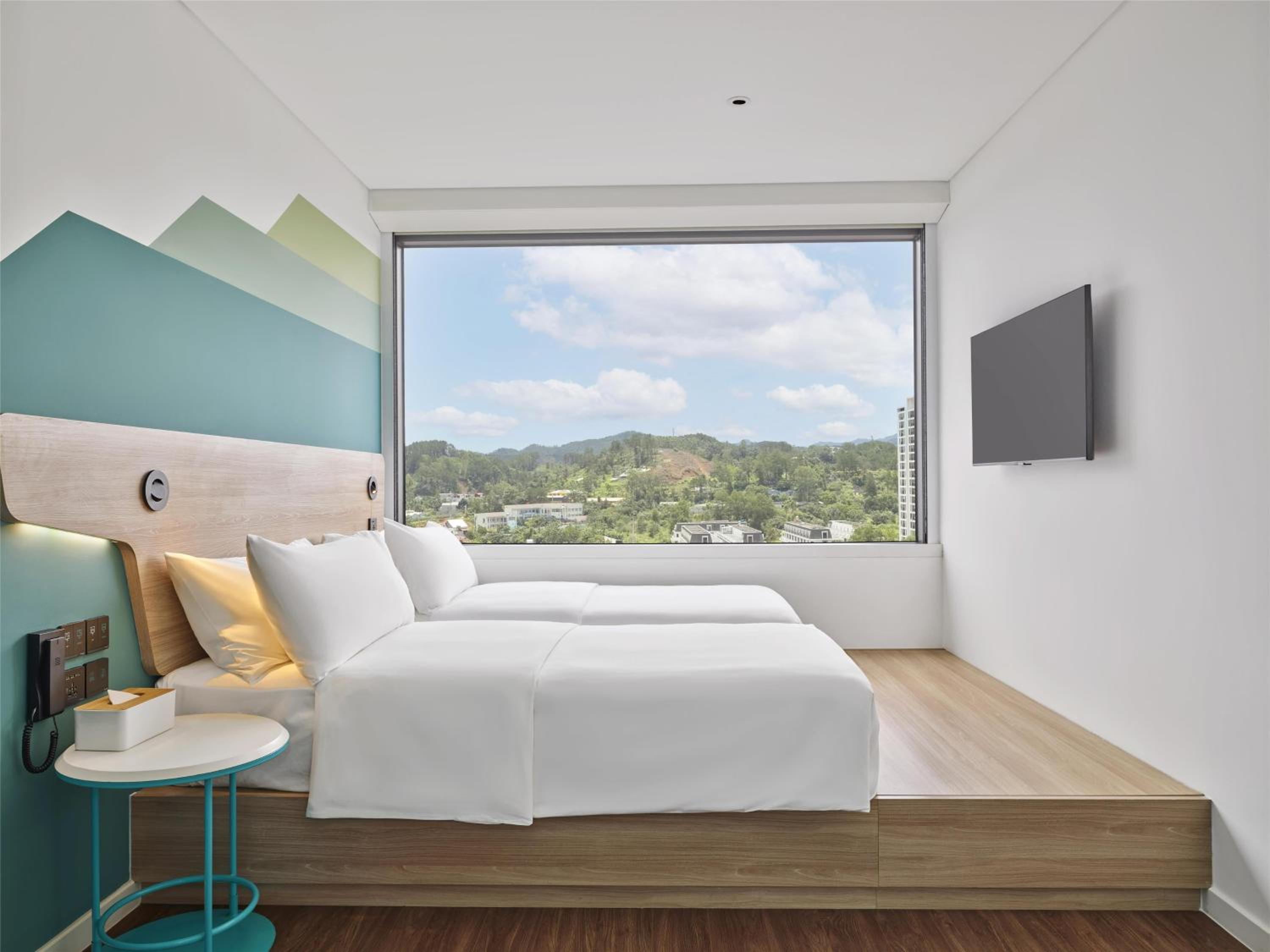 Twin Room - Photo 1