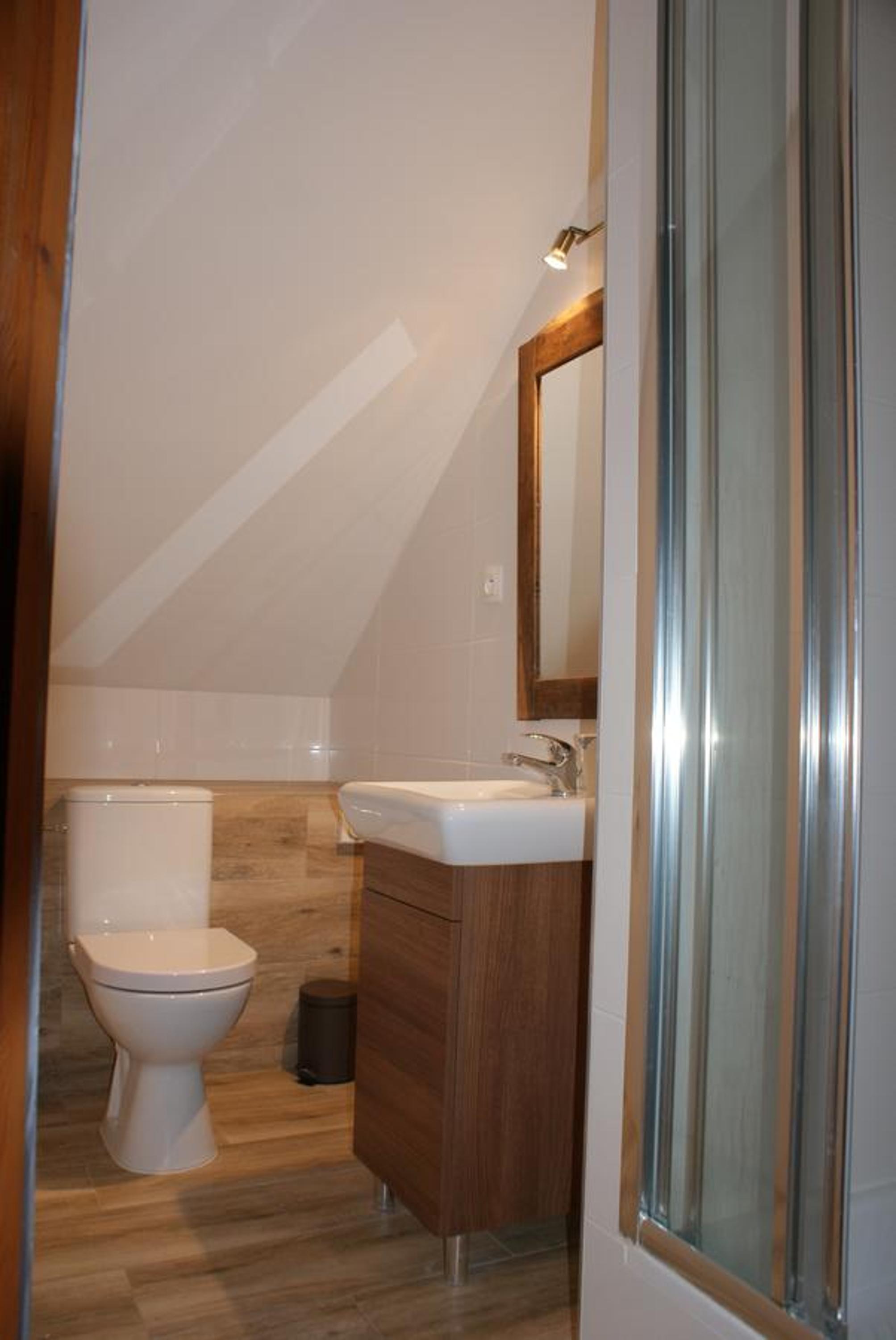 Small Double or Twin Room photo 2