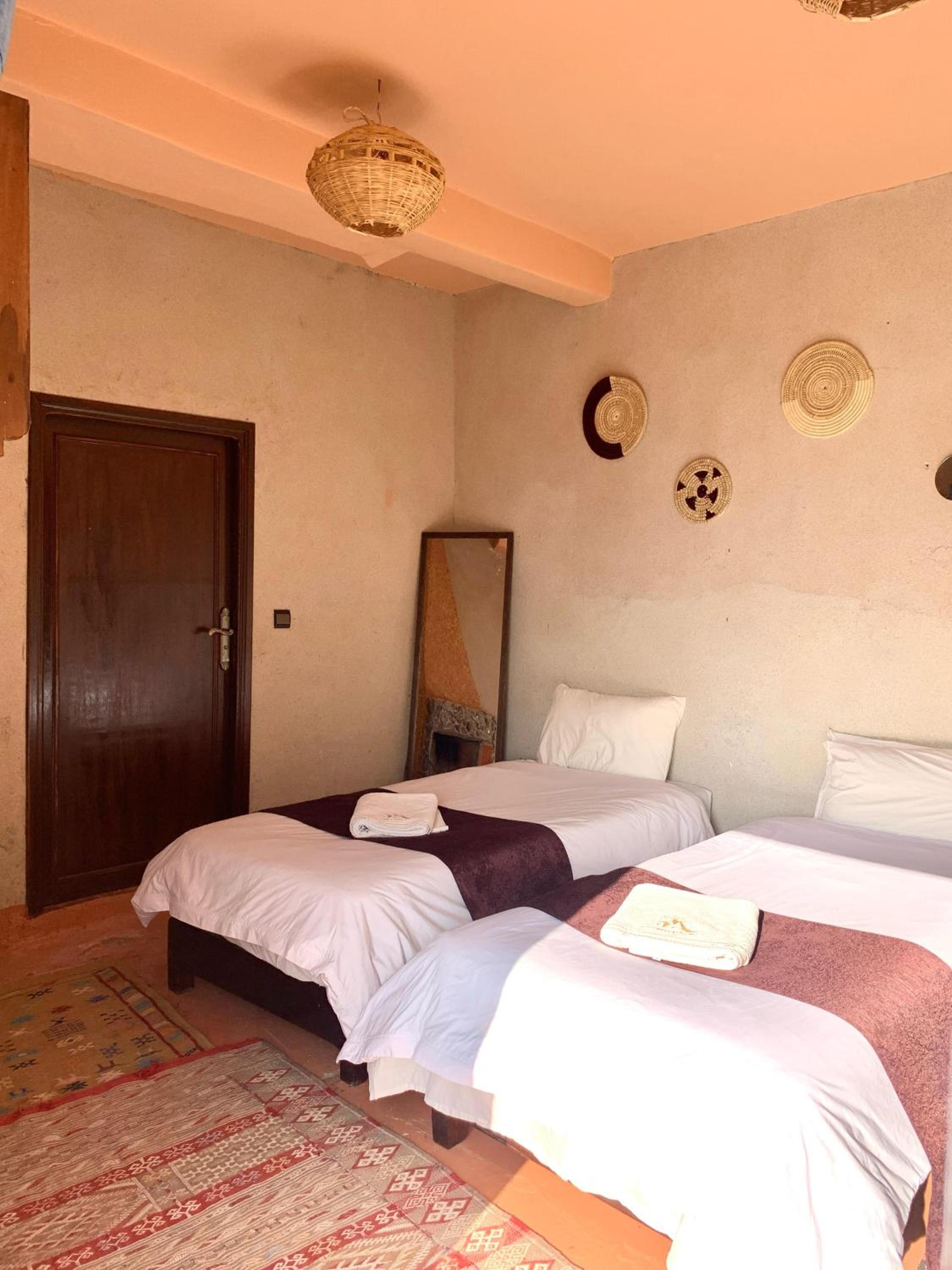 Quadruple Room with Mountain View - Photo 1