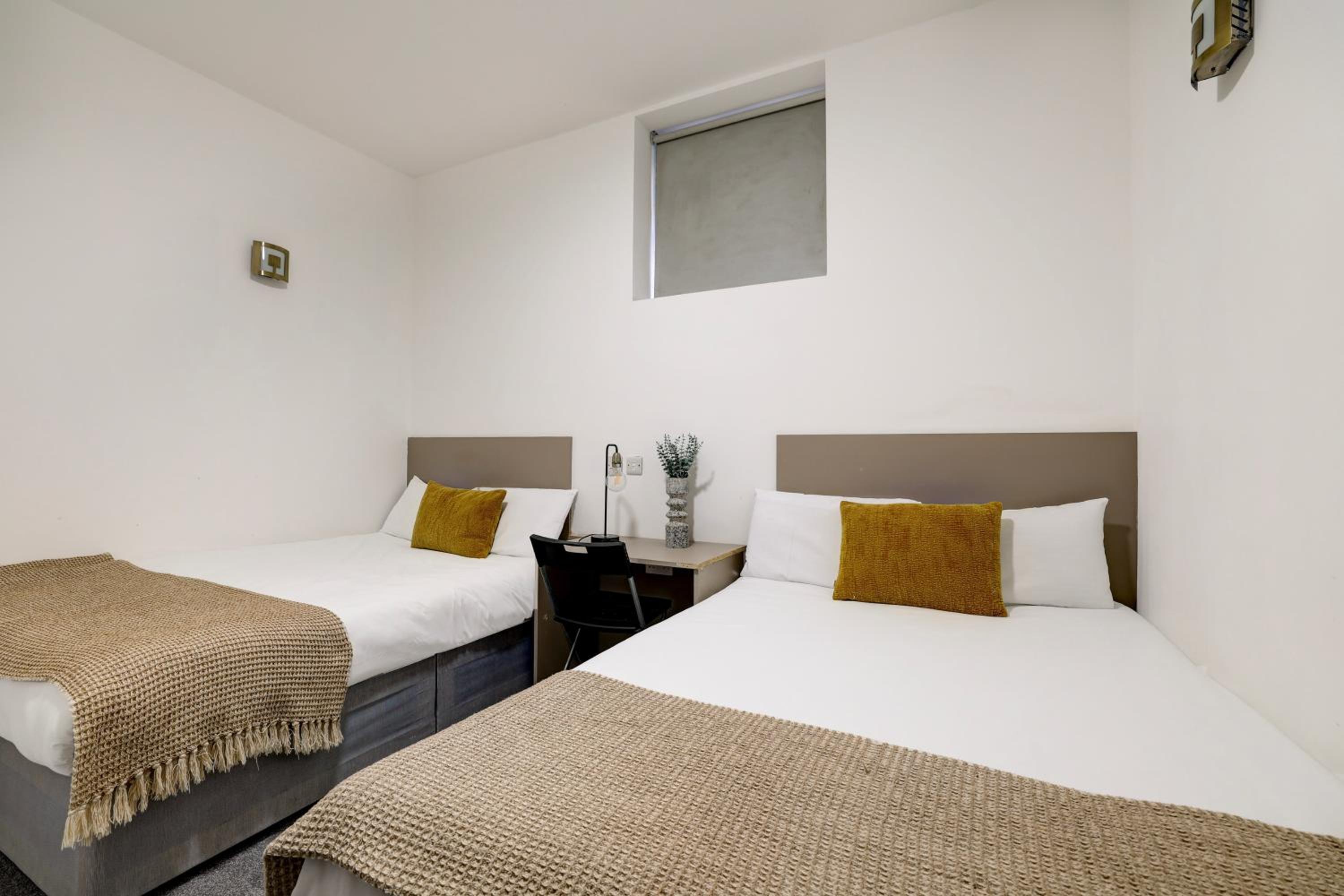 Standard Quadruple Room photo 2