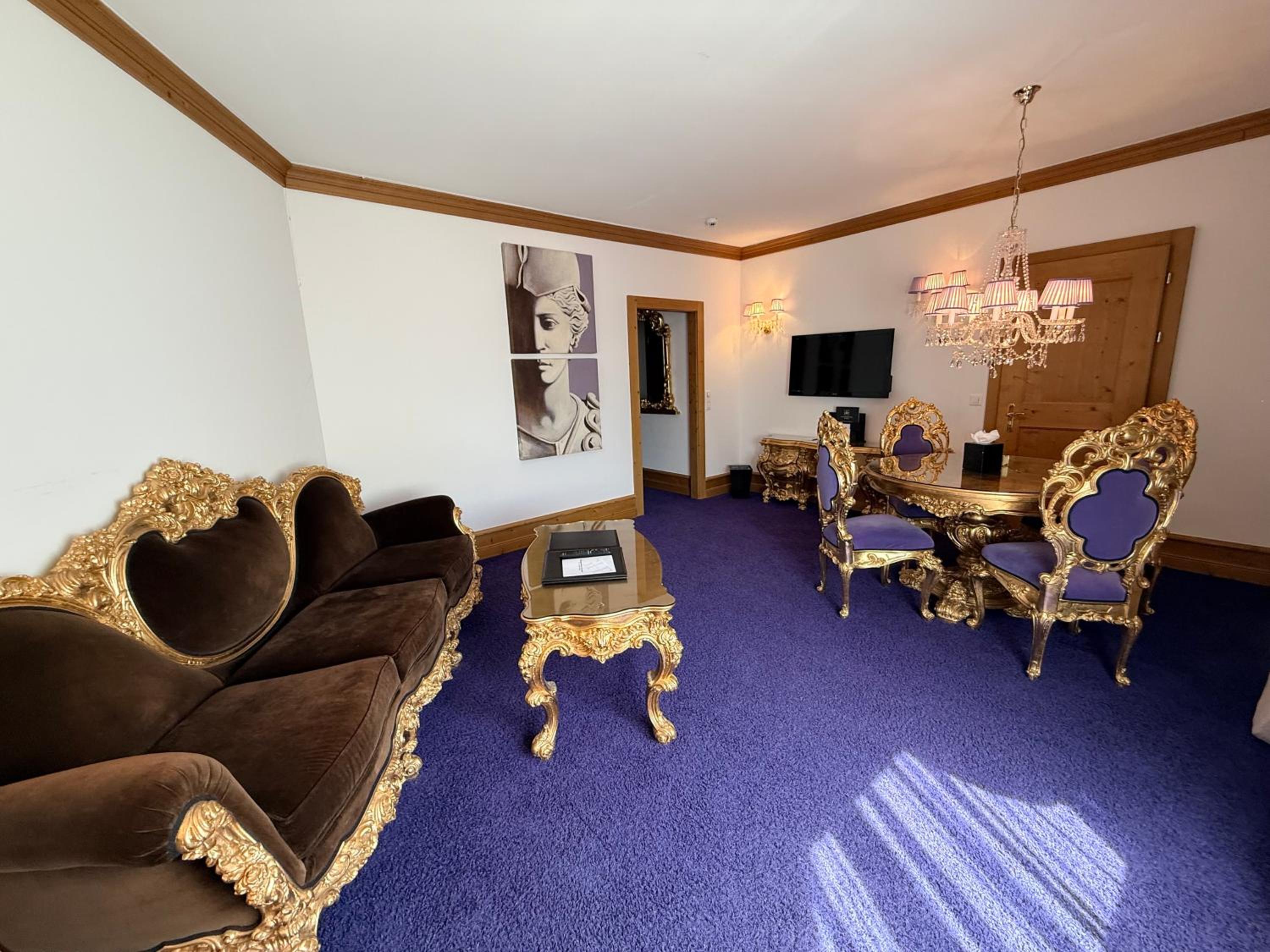 Superior Suite photo 3