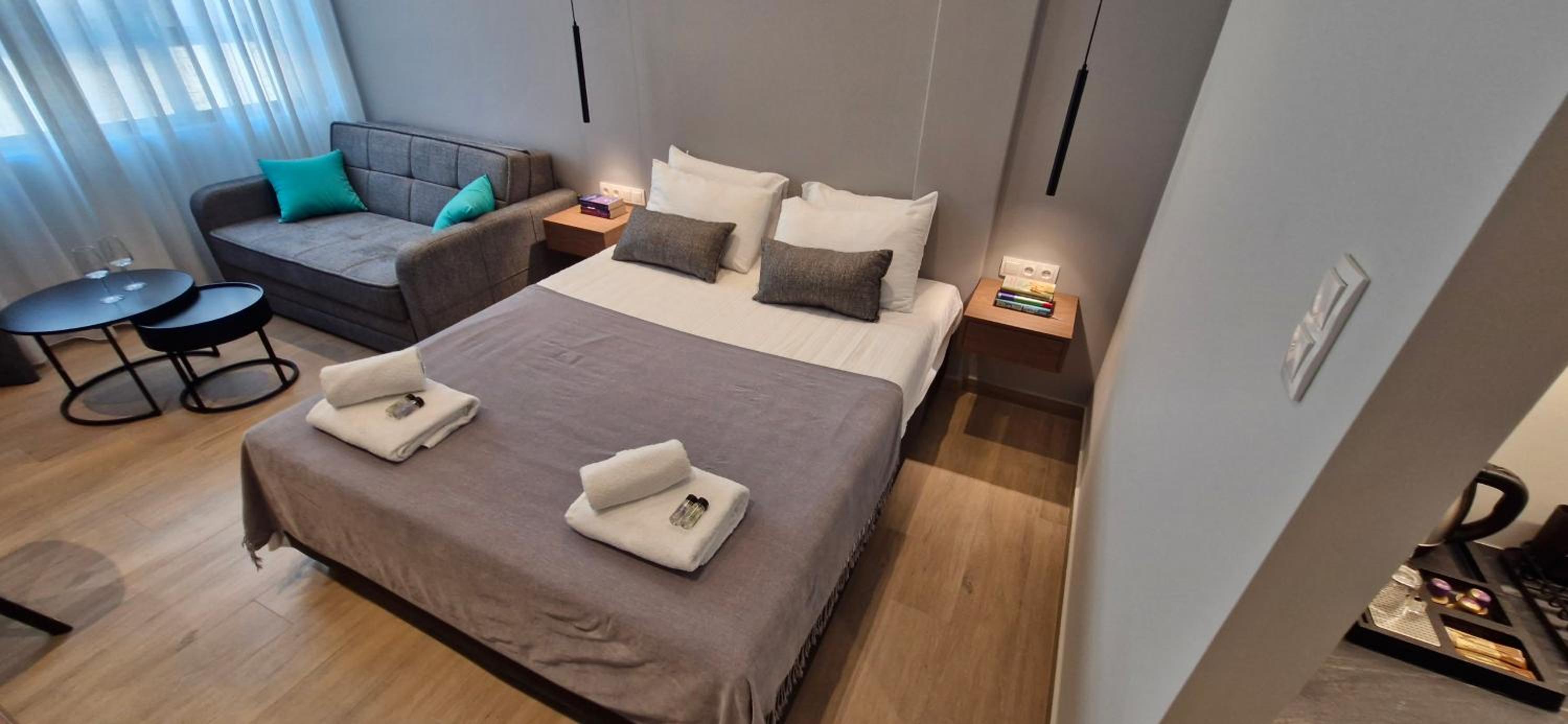Luxury Triple Room photo 3