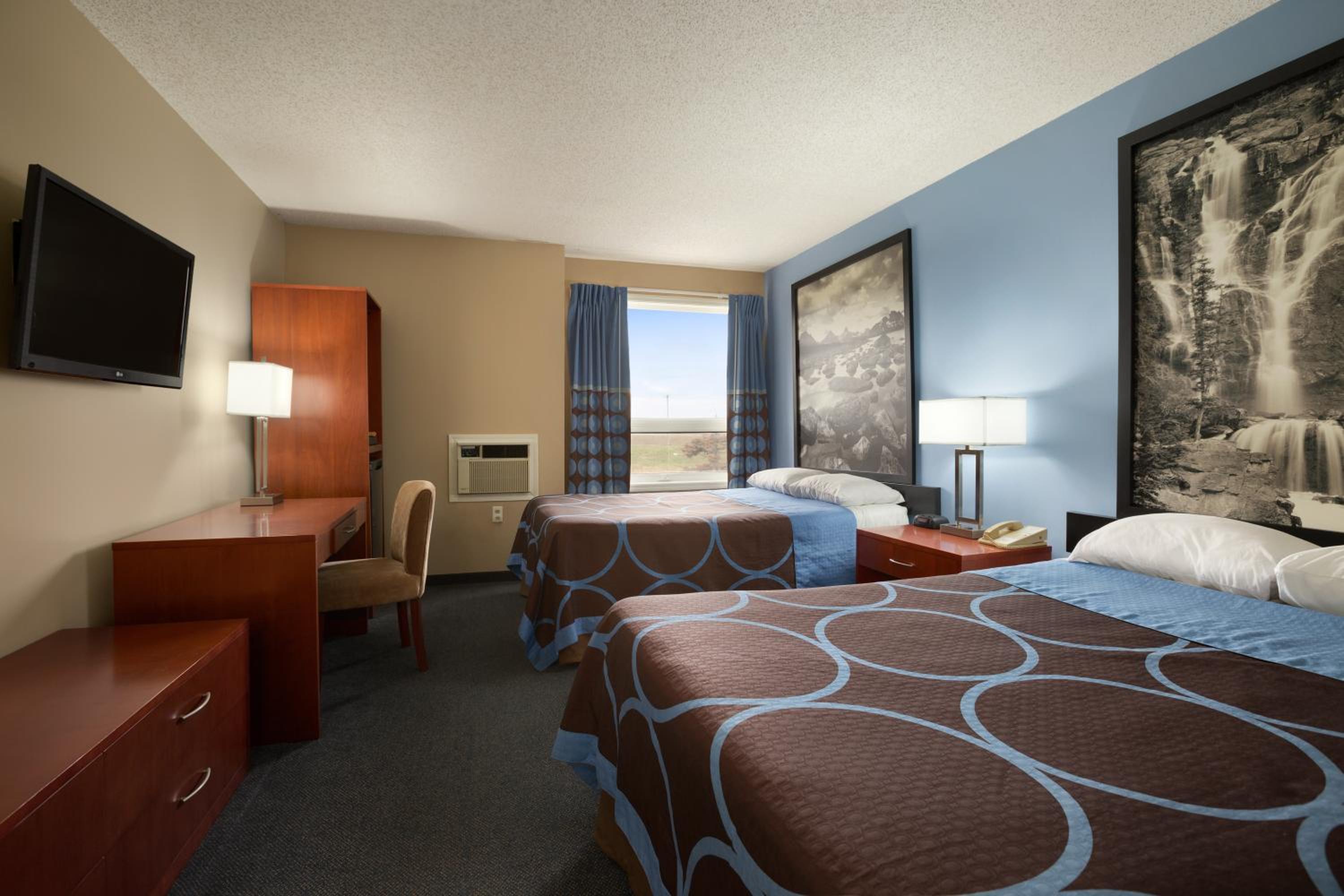 Double Room with Two Double Beds - Non-Smoking - Photo 6