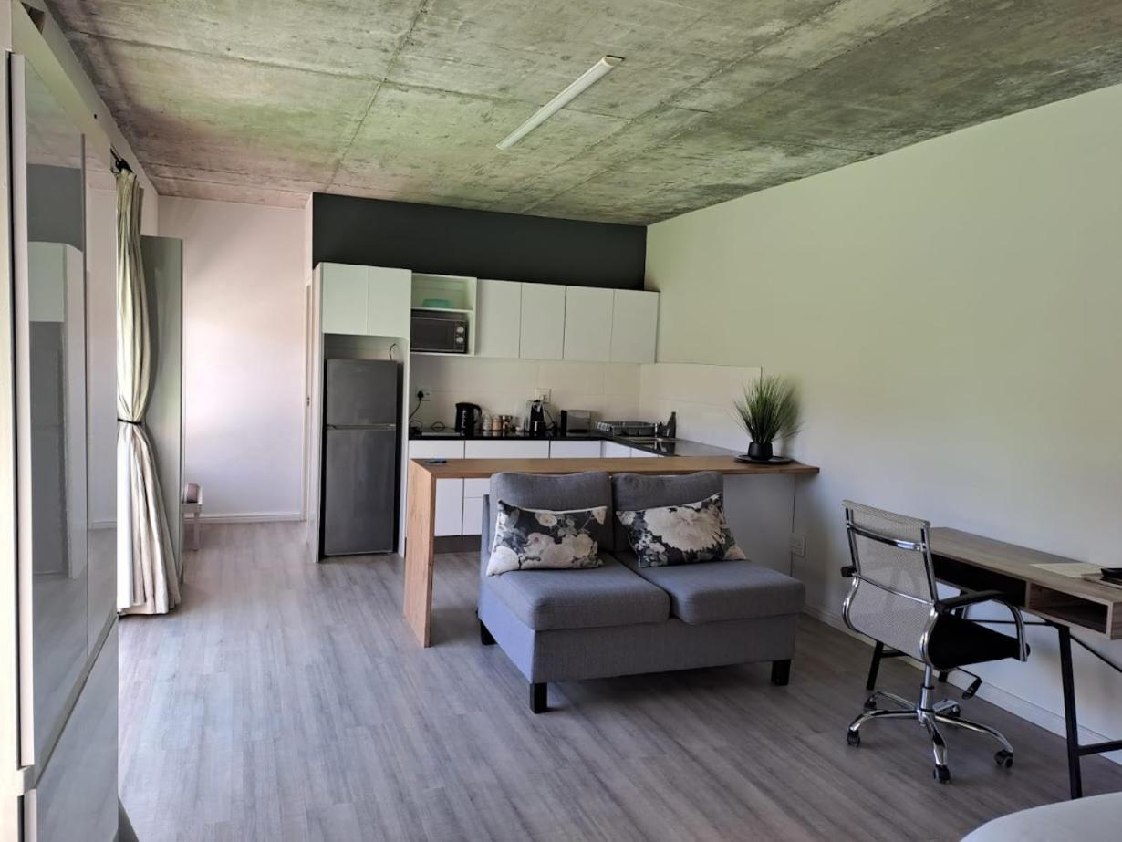 Twin Room (Ground Floor) photo 2