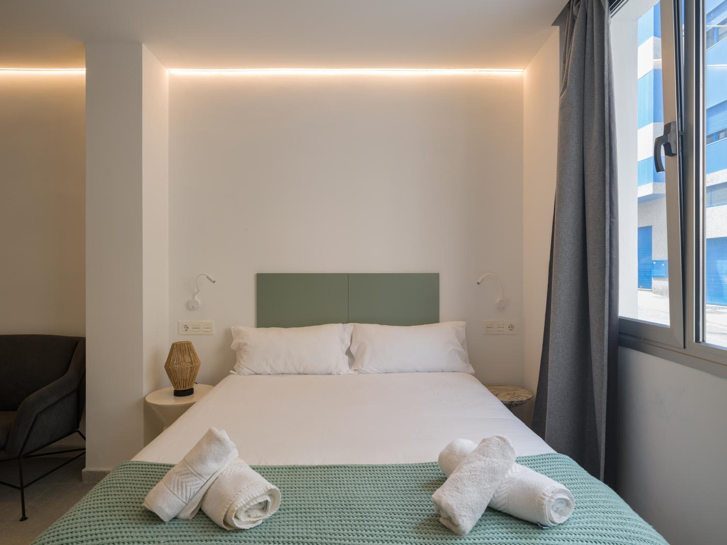 Studio Apartment