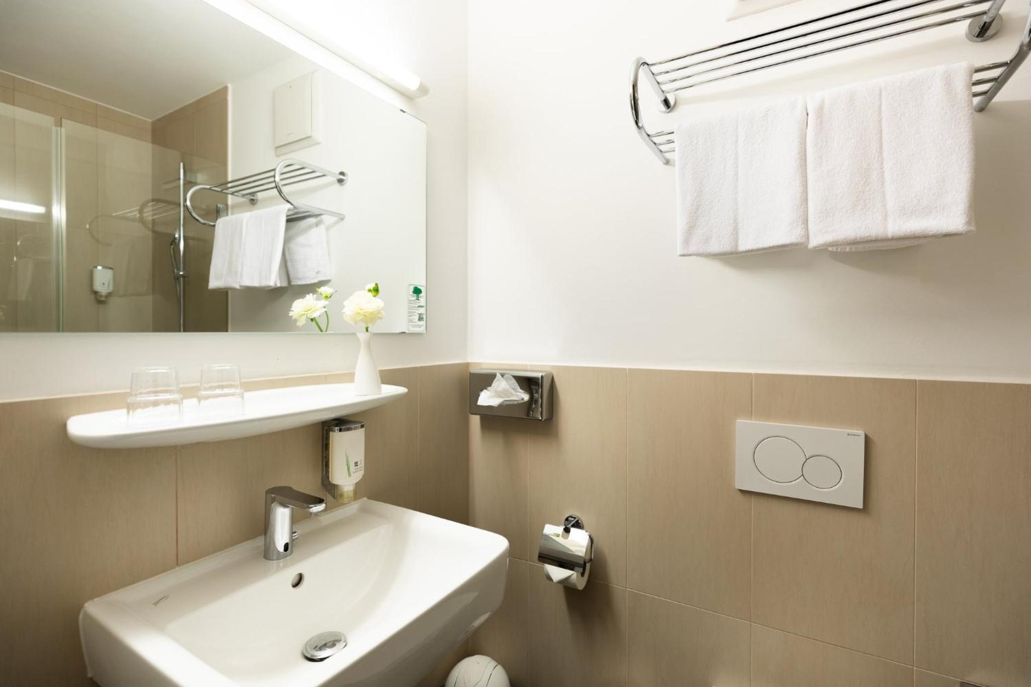 Standard Room - Photo 3