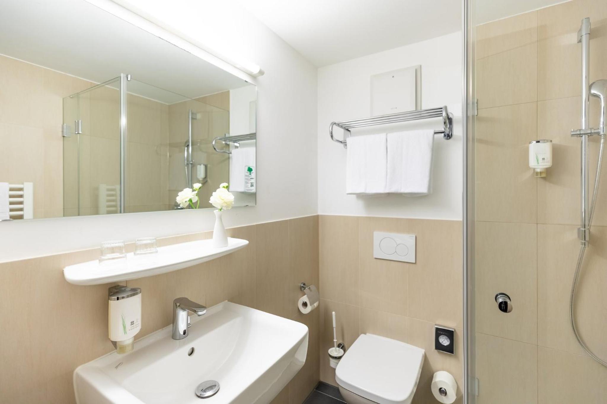 Standard Room - Photo 6