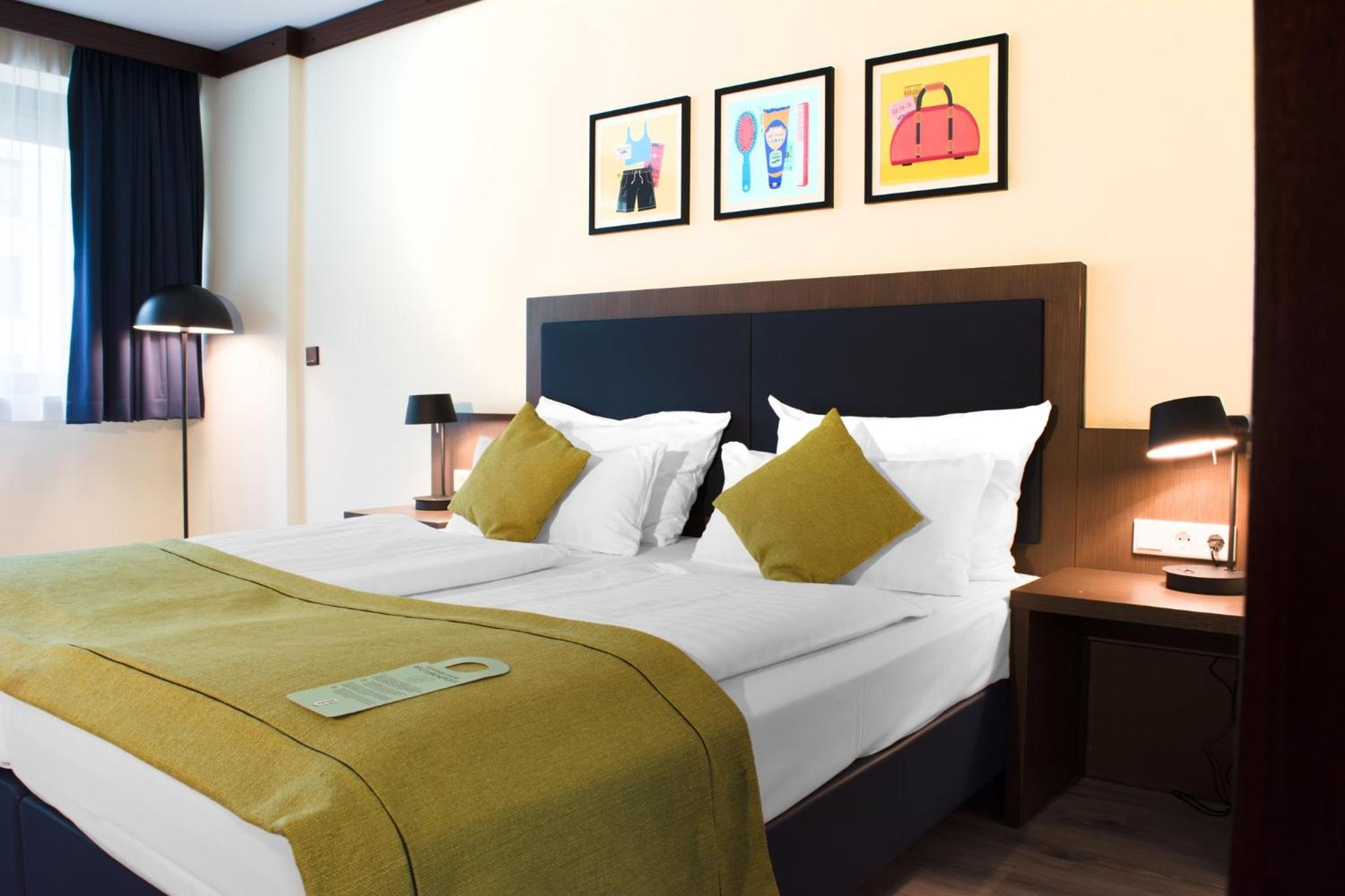 Standard Room with Two Single Beds - Photo 3