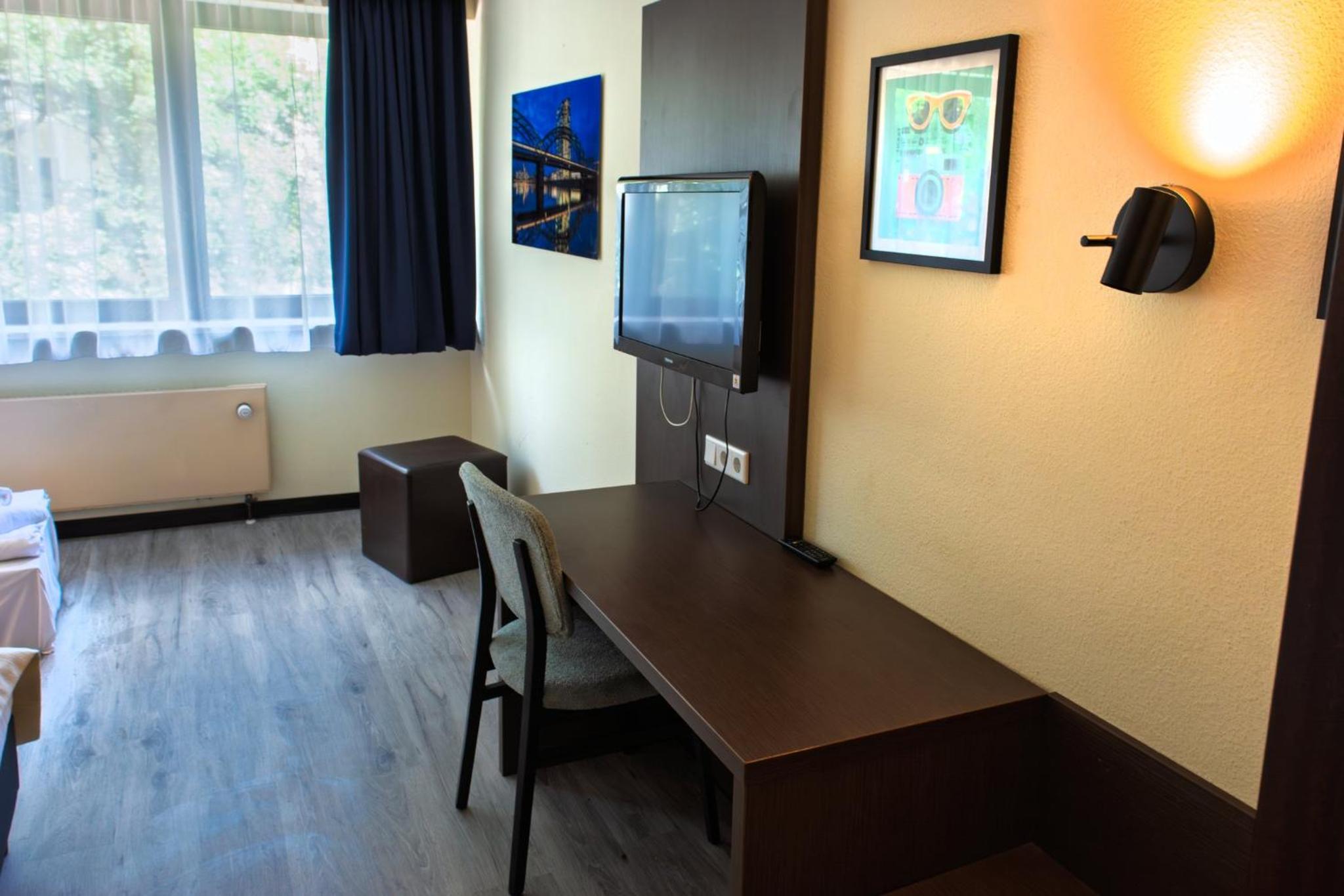 Standard Room - Photo 10