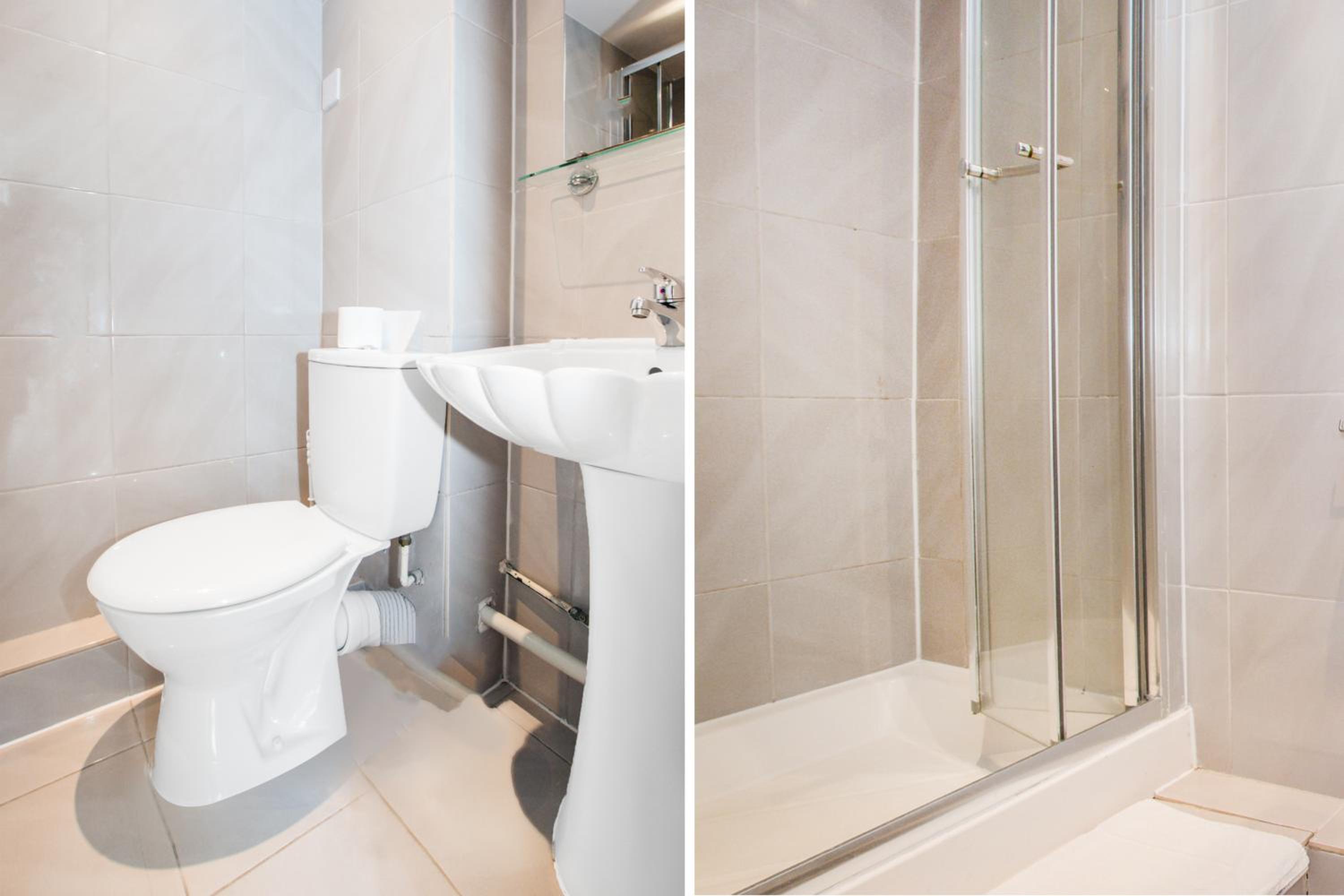 Standard Single Room with Shared Bathroom