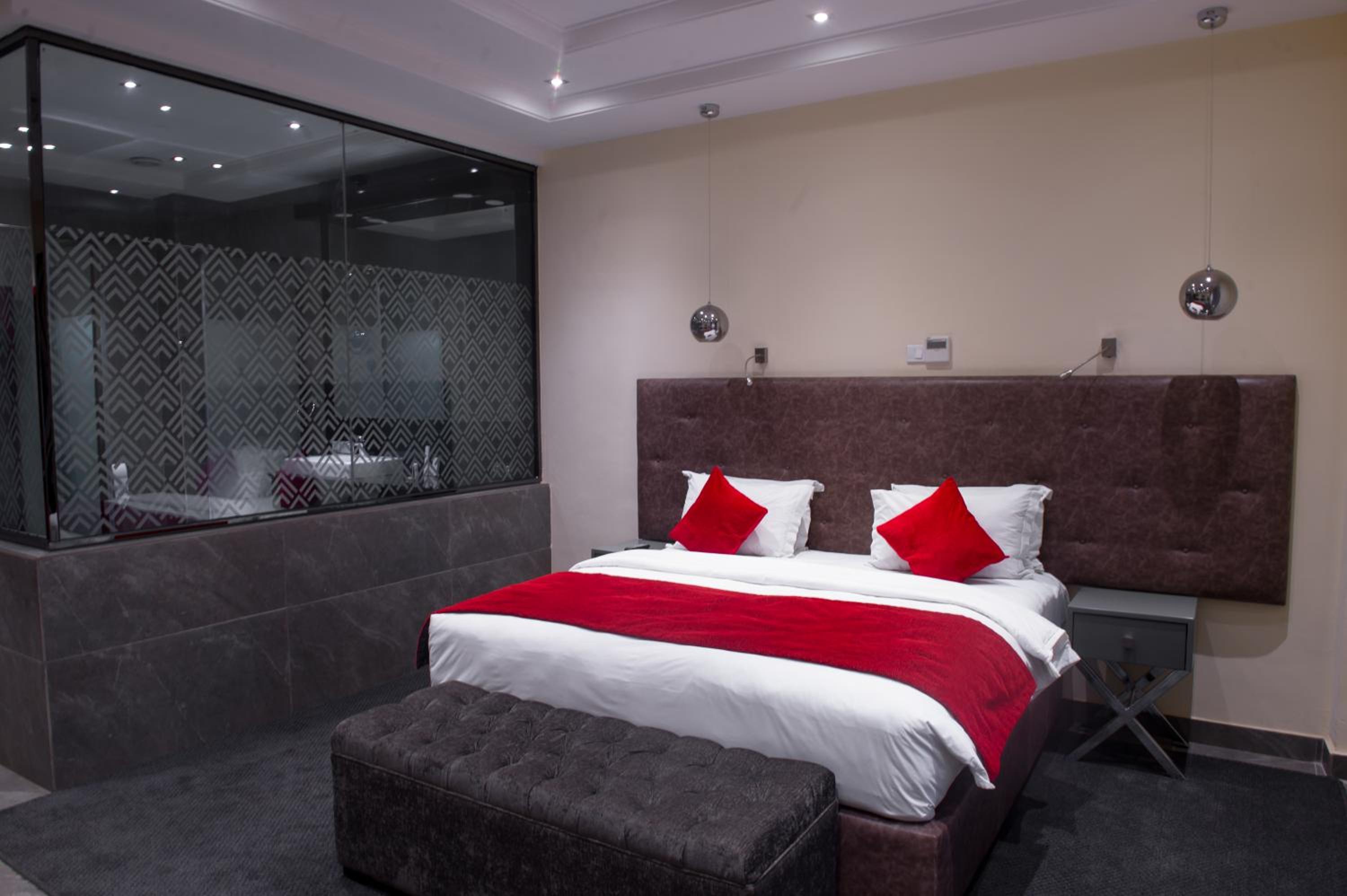 Deluxe Single Room