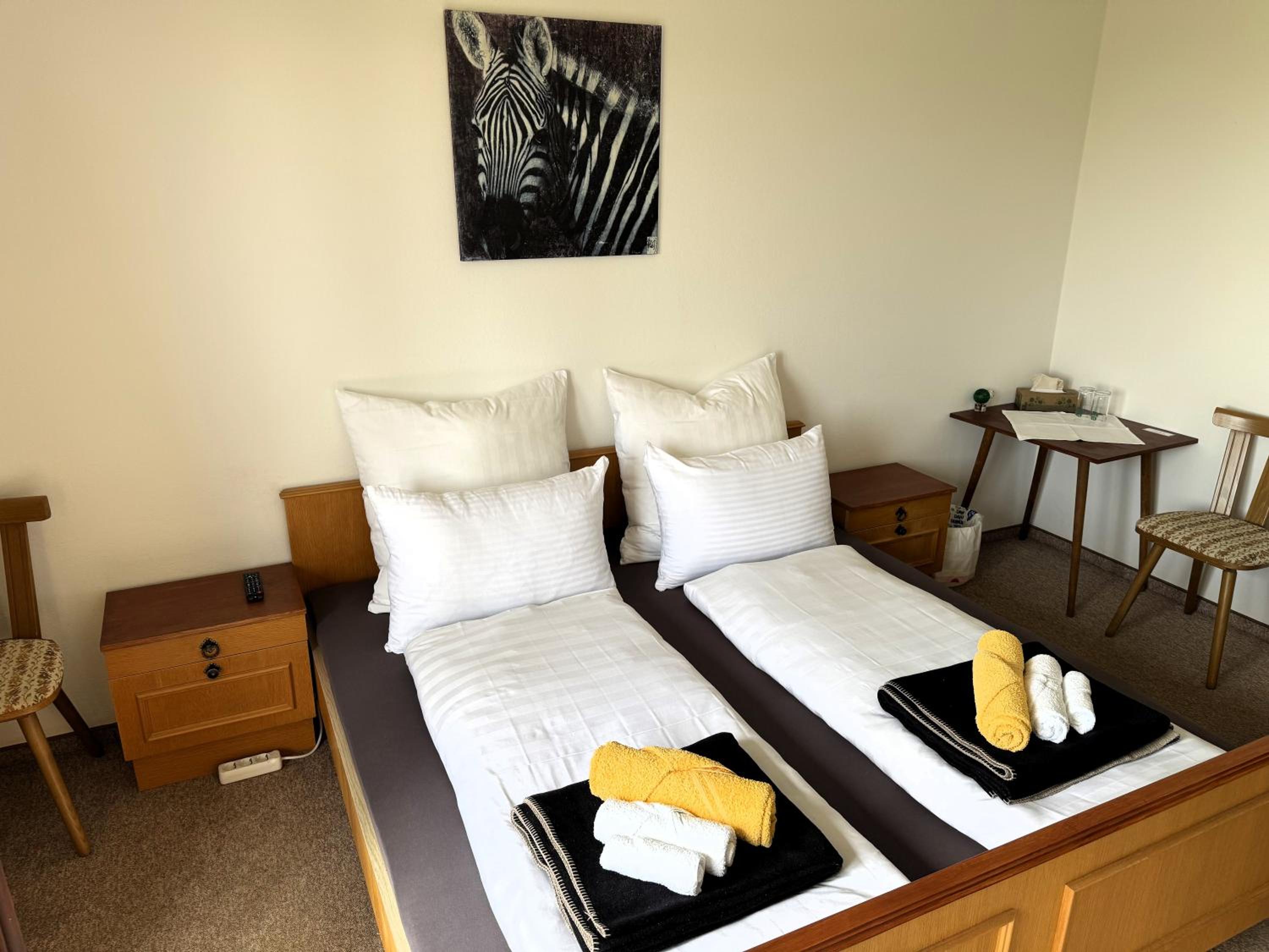Small Double Room photo 2