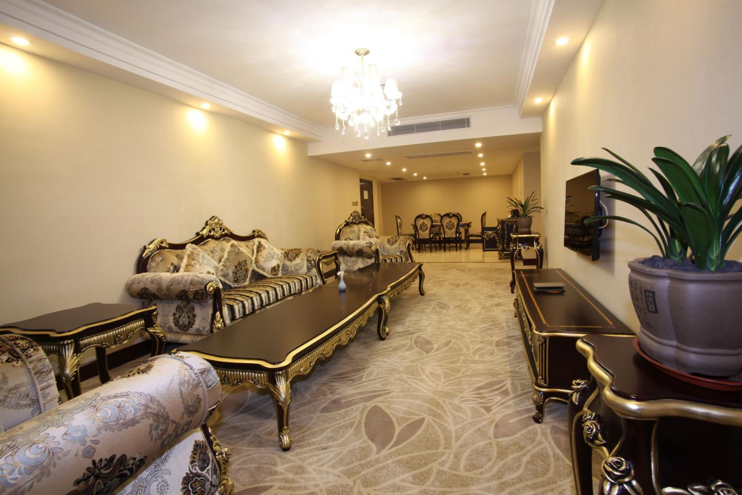 Executive Suite