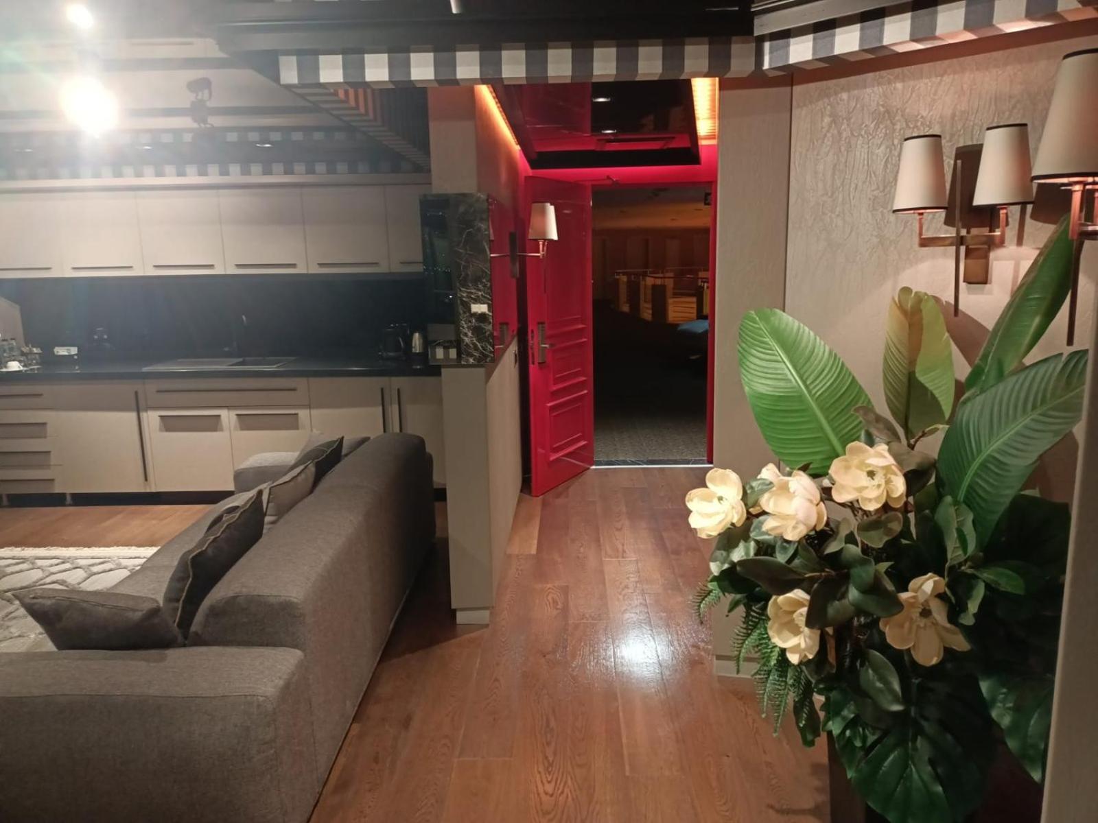 King Suite with Sea View