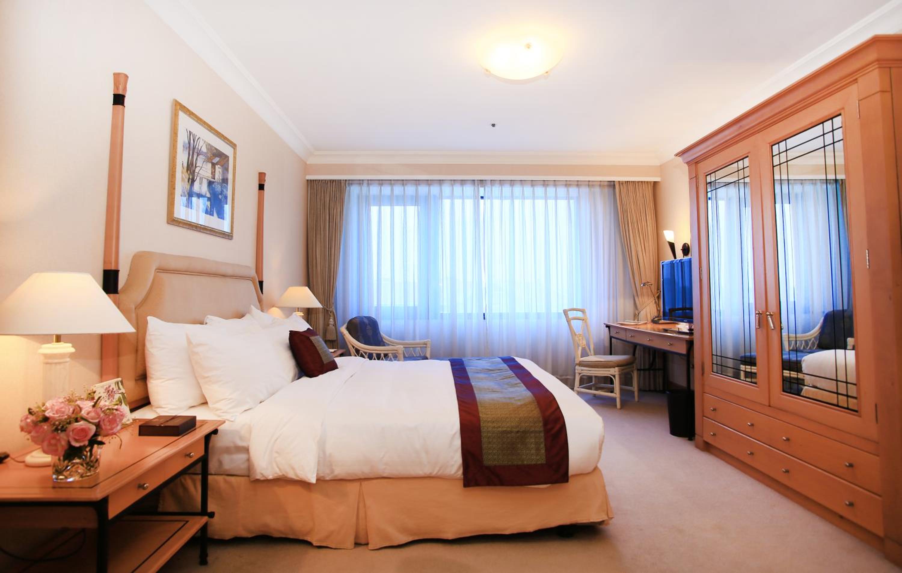 King Suite
