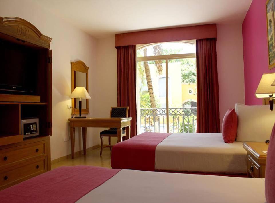 Double Room - Photo 3